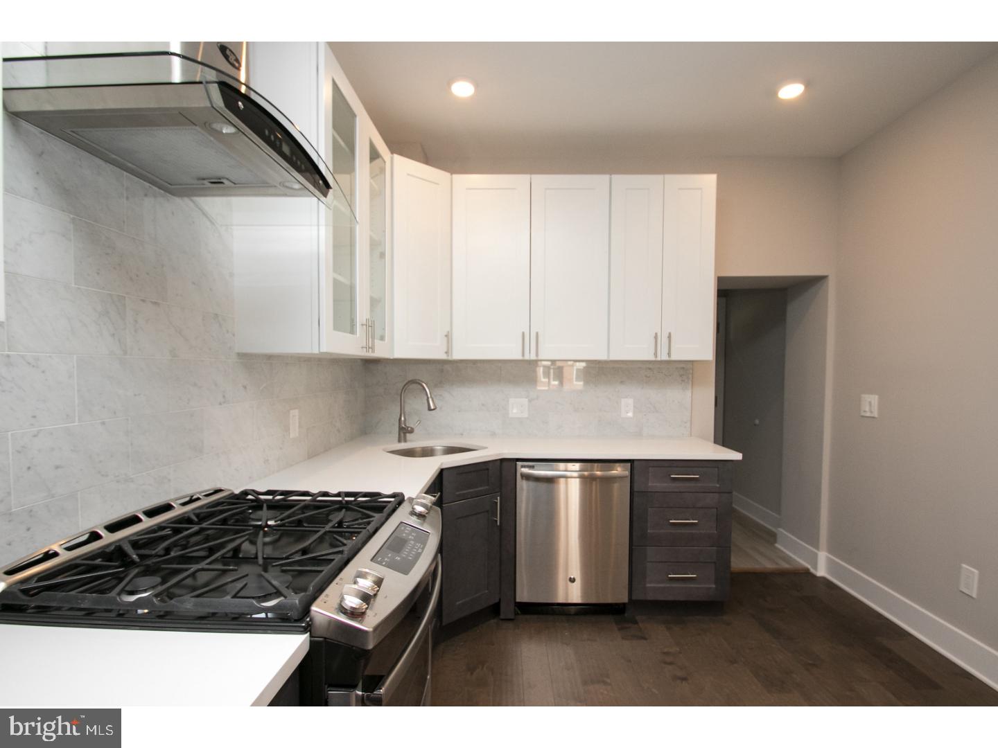 POINT BREEZE - Residential