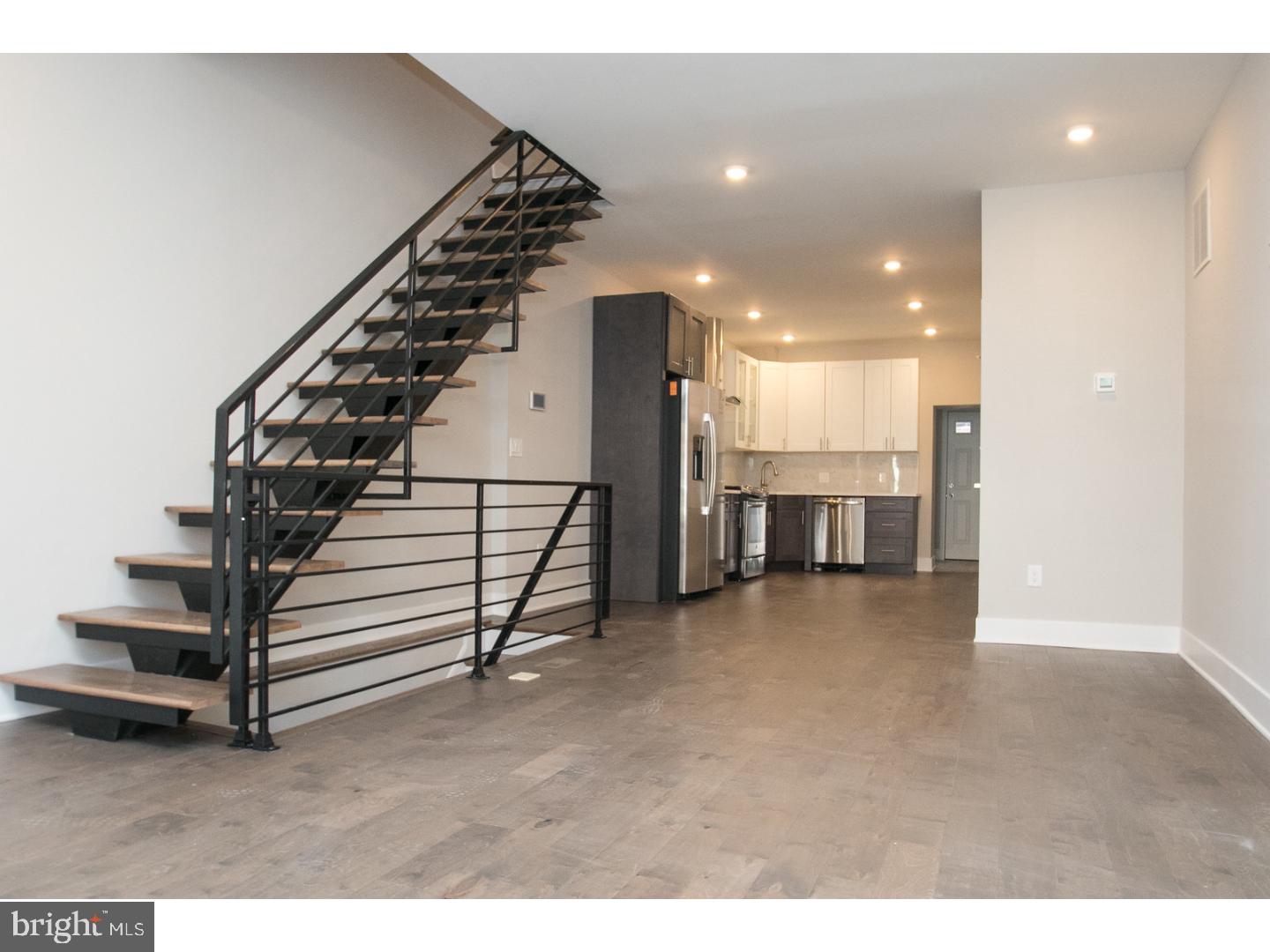 POINT BREEZE - Residential