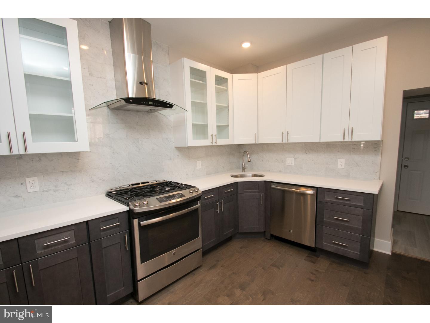 POINT BREEZE - Residential