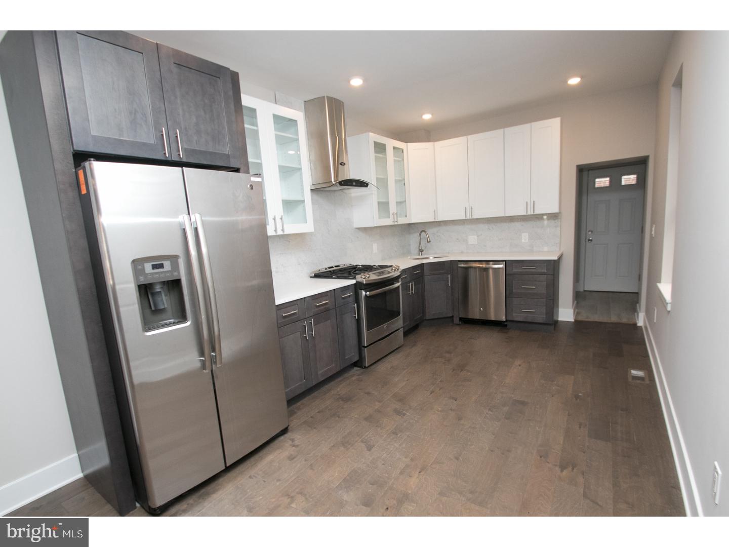 POINT BREEZE - Residential