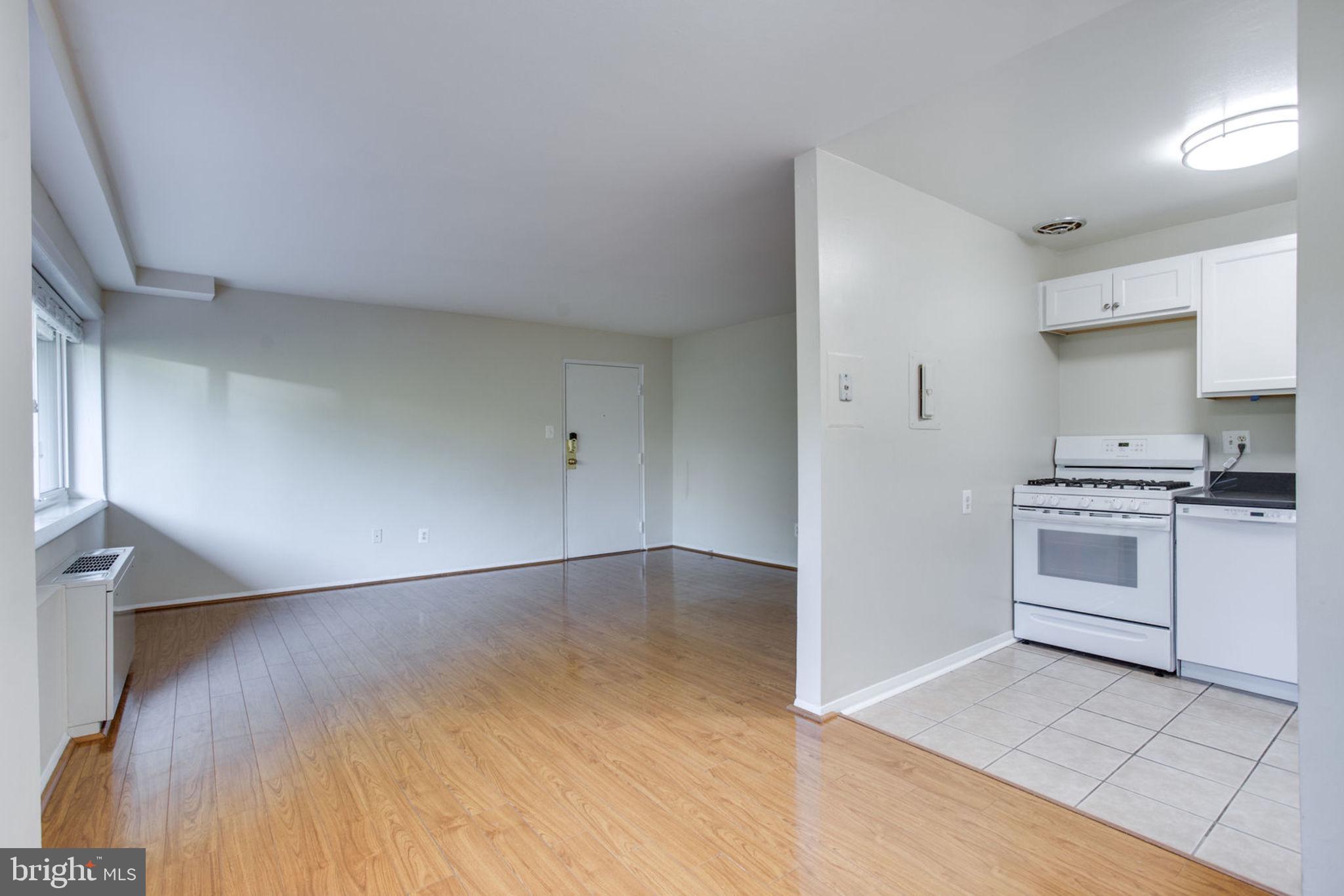 GEORGE MASON VILLAGE - Residential Lease