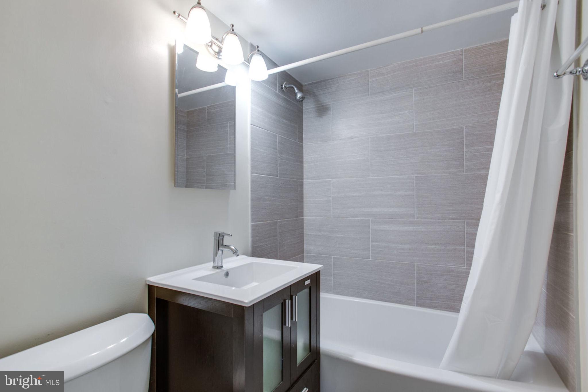 GEORGE MASON VILLAGE - Residential Lease