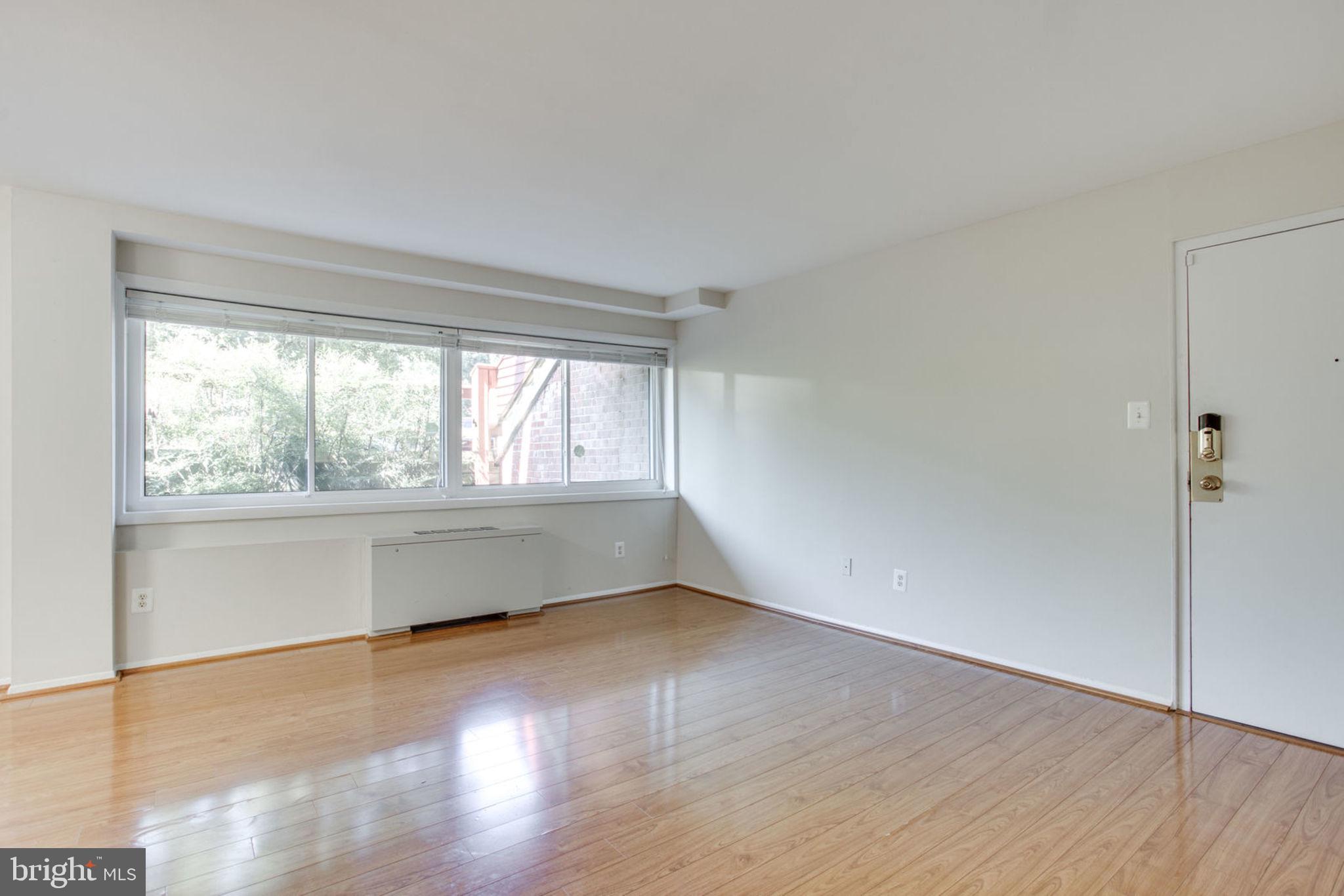 GEORGE MASON VILLAGE - Residential Lease