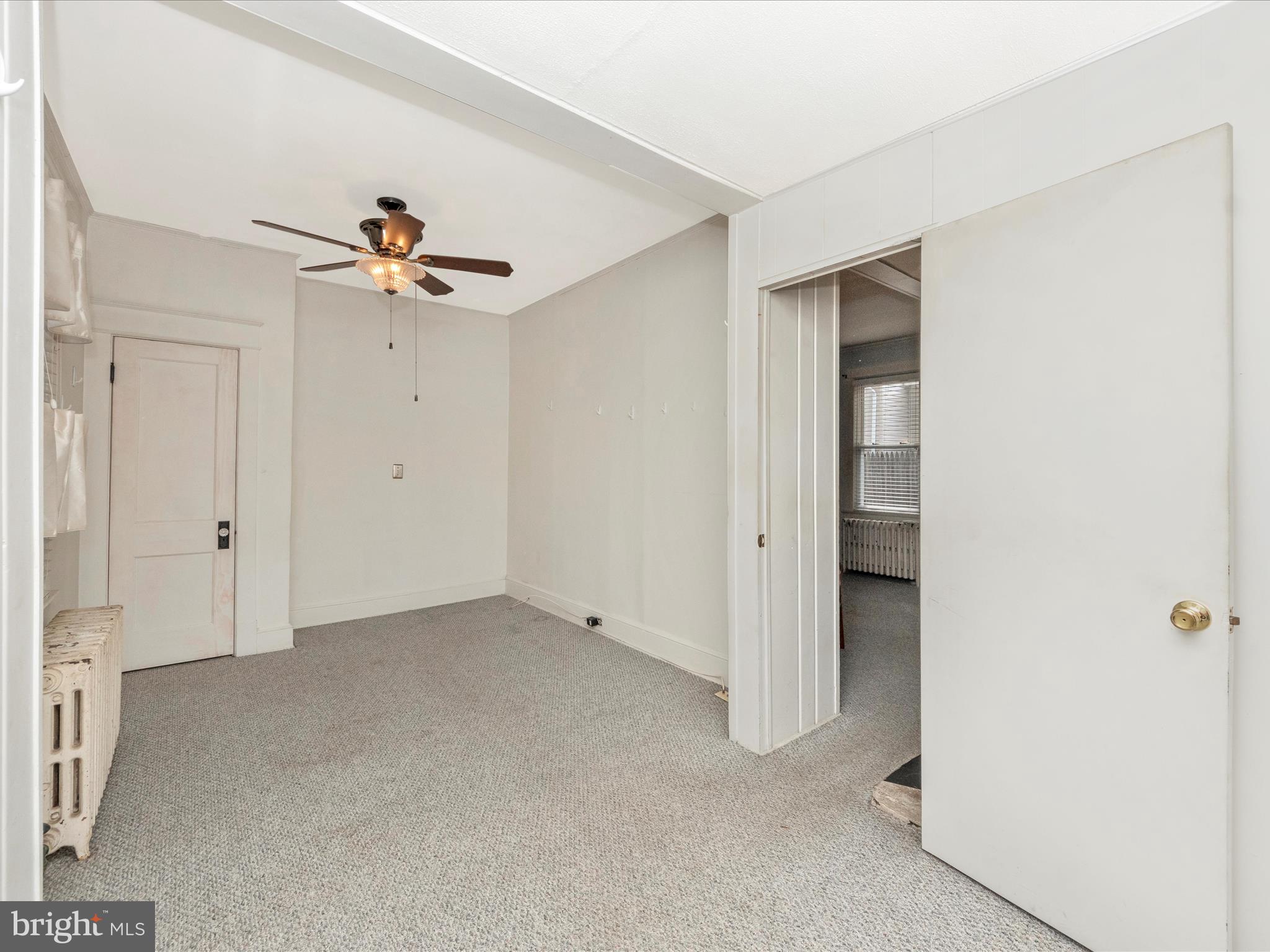 HYATTSVILLE HILLS - Residential