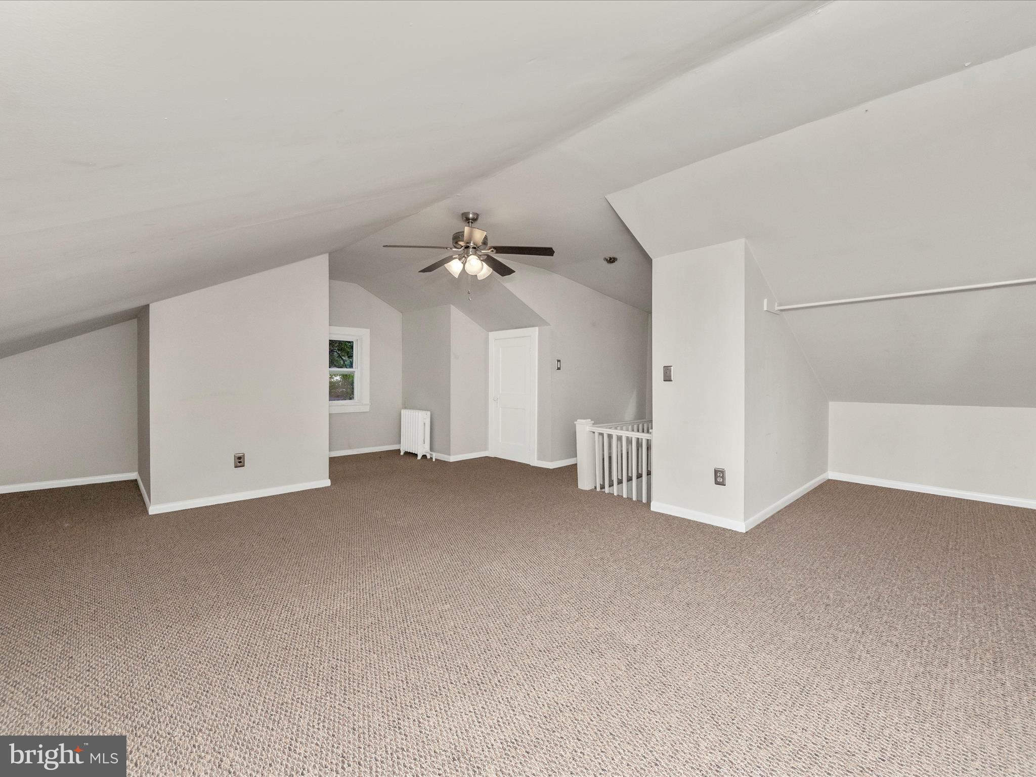 HYATTSVILLE HILLS - Residential