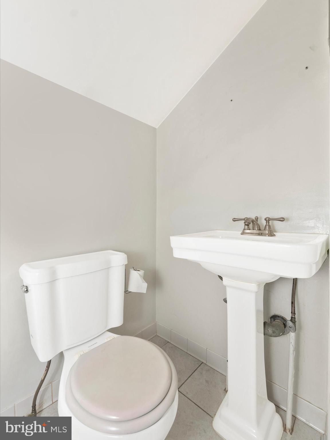 HYATTSVILLE HILLS - Residential