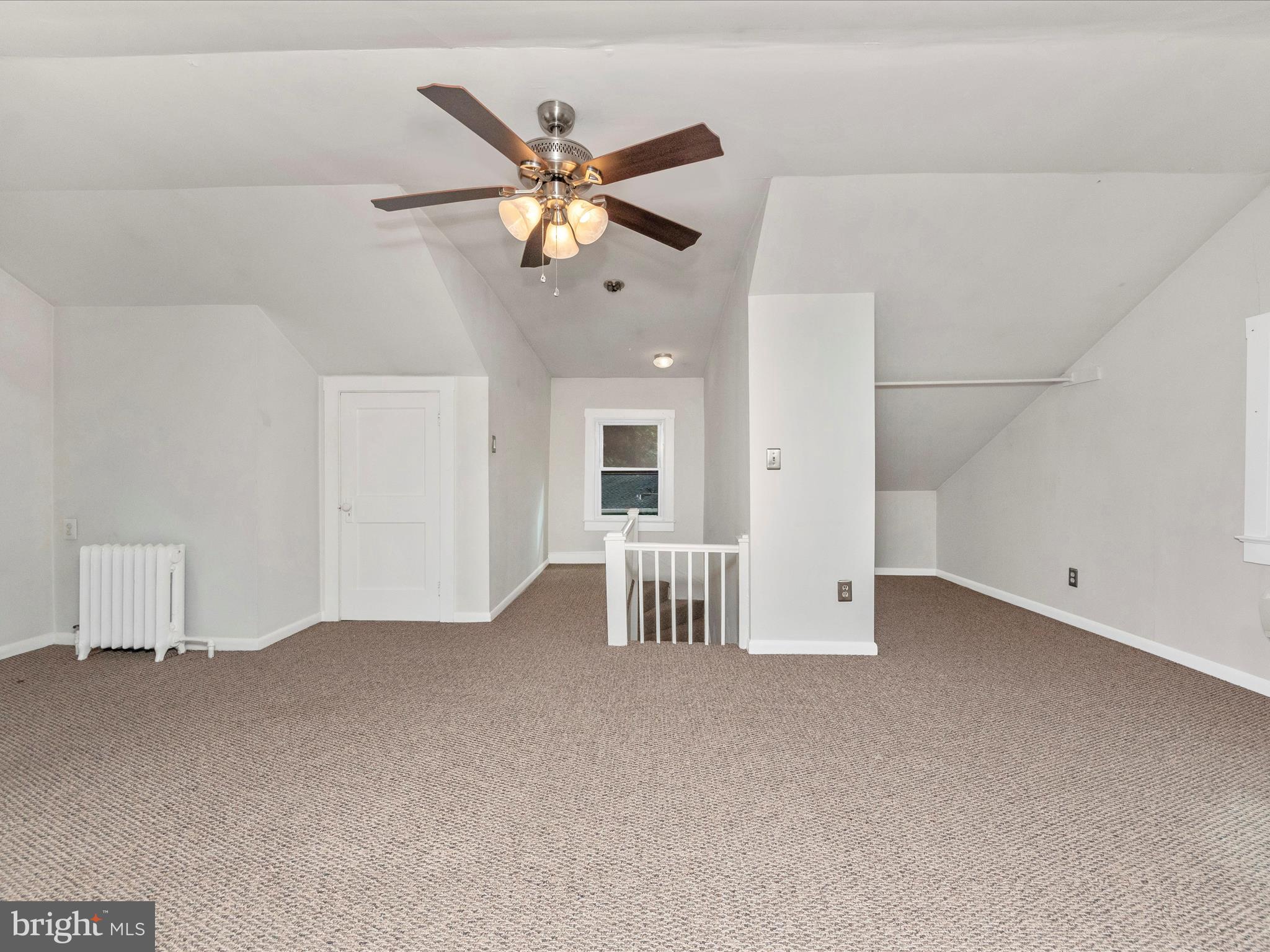 HYATTSVILLE HILLS - Residential