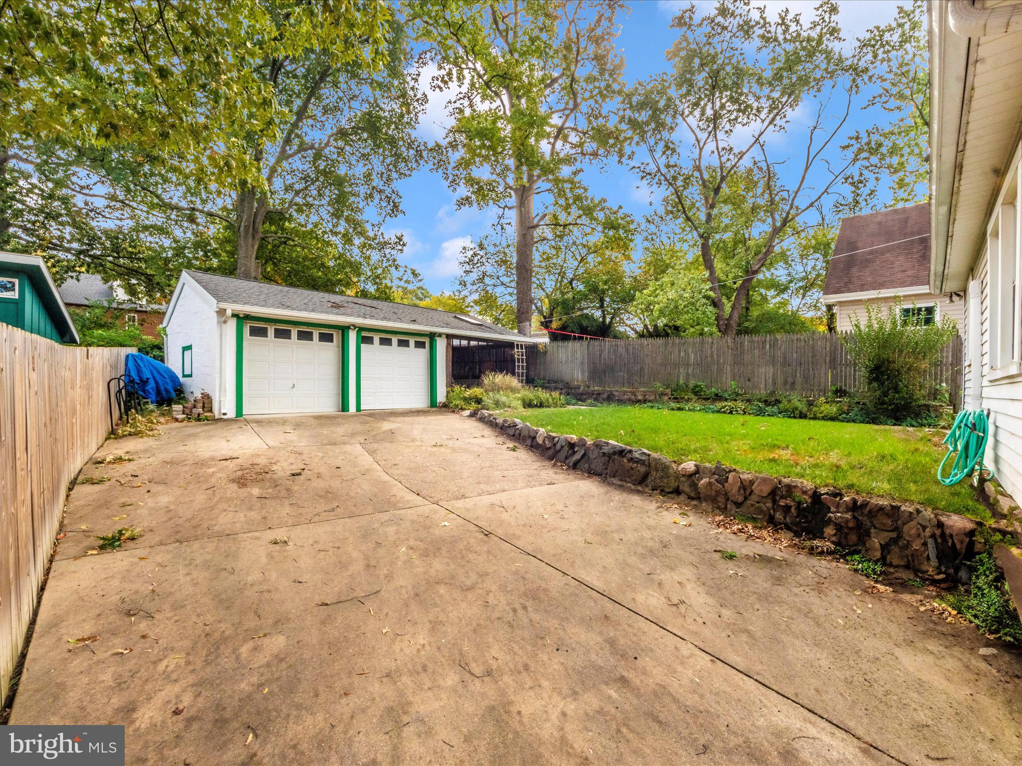 HYATTSVILLE HILLS - Residential