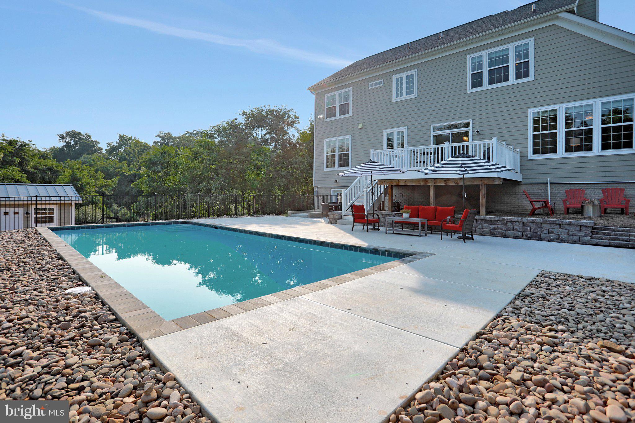 THE POINT - Residential