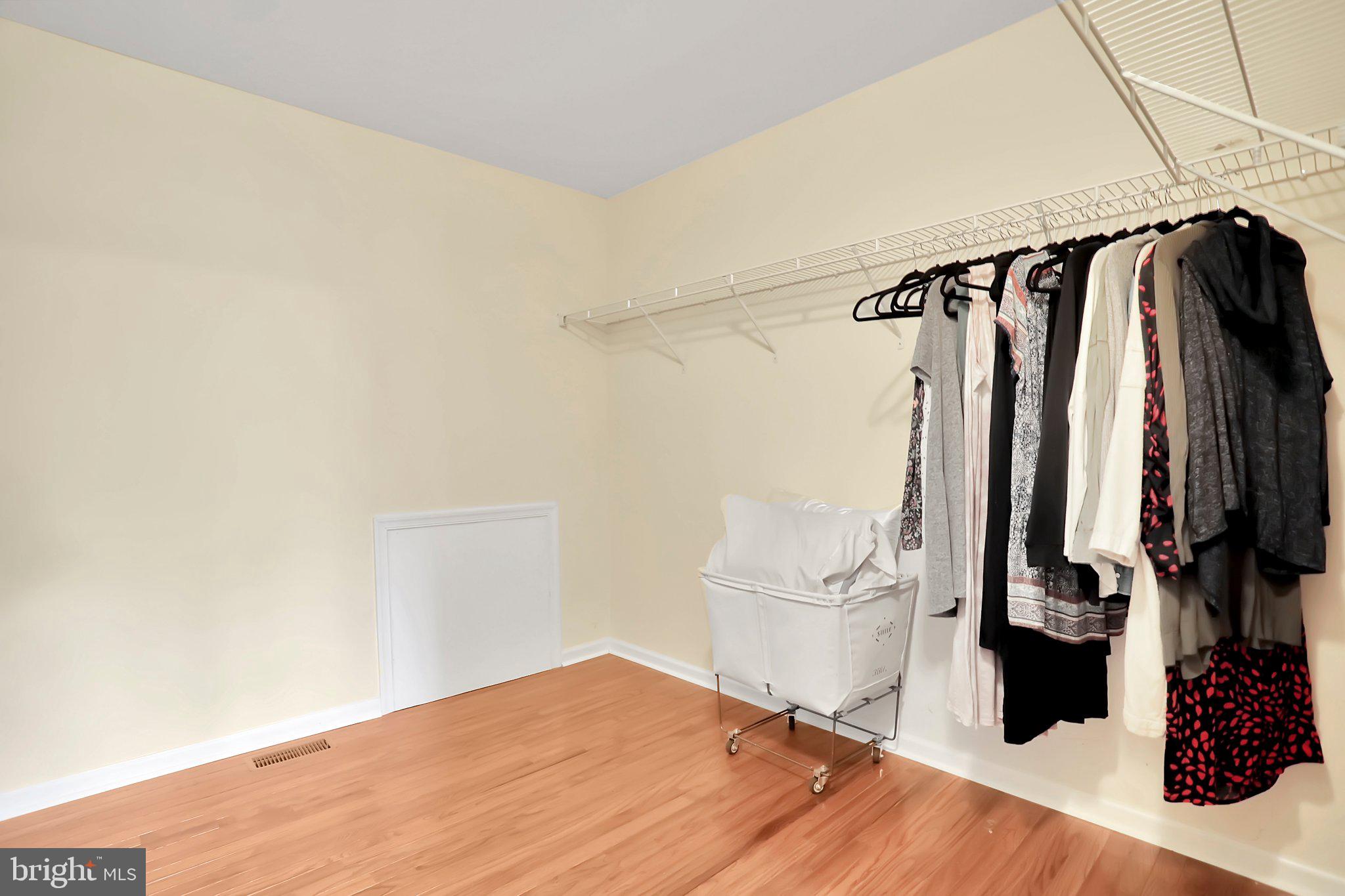 THE POINT - Residential