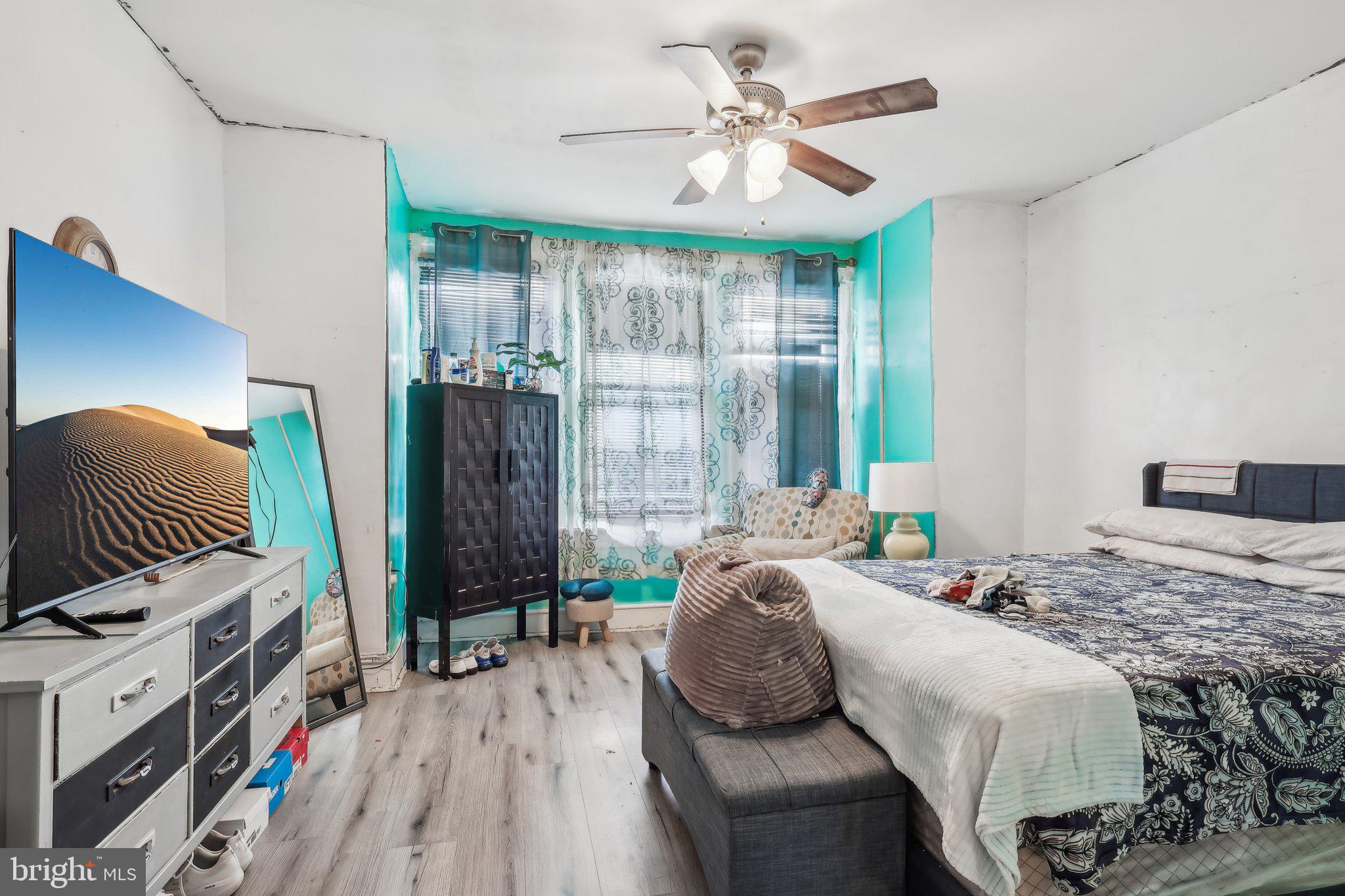 PORT RICHMOND - Residential