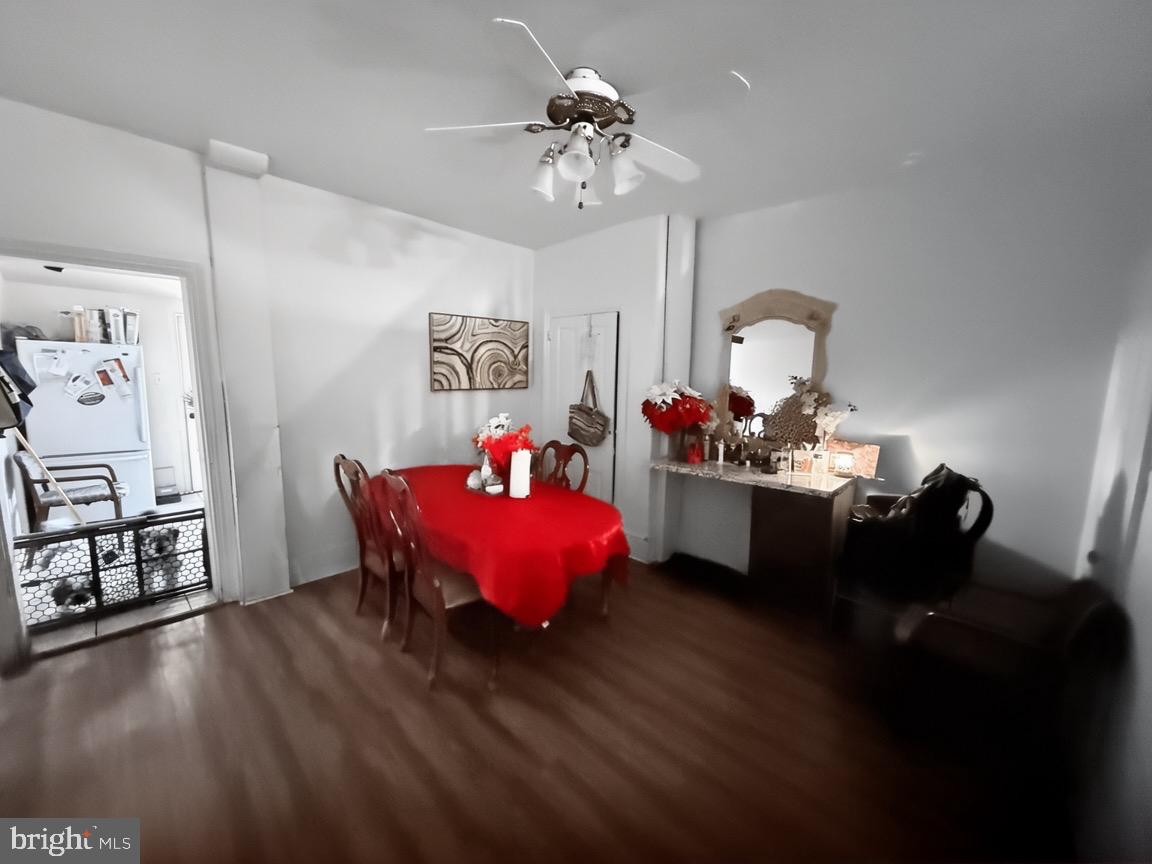 NORRISTOWN - Residential