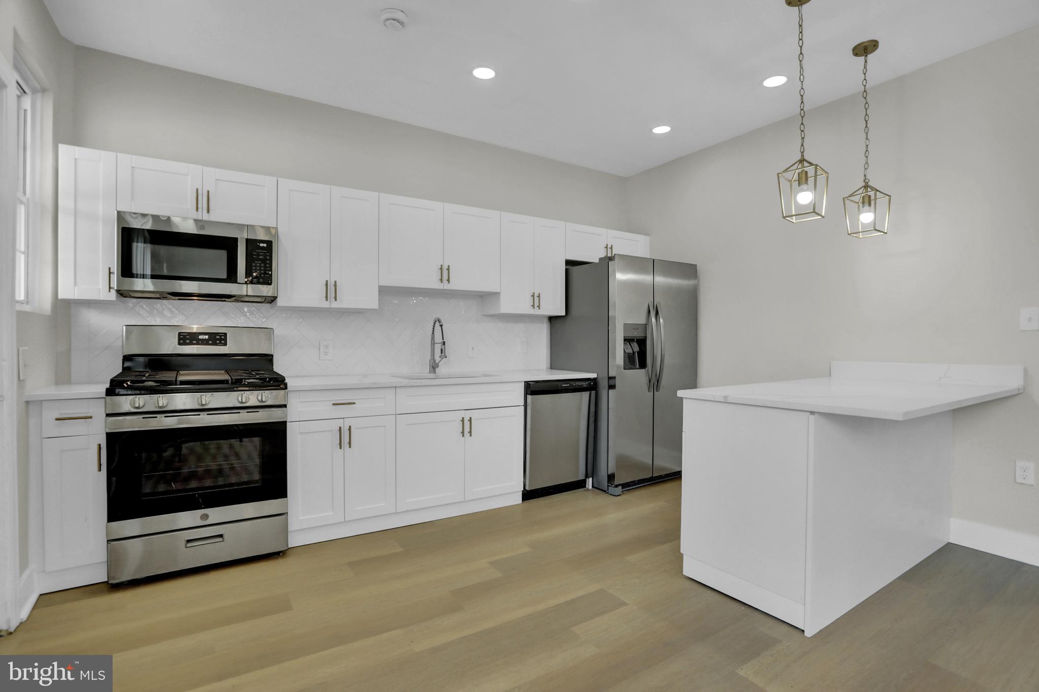 BELAIR-EDISON - Residential