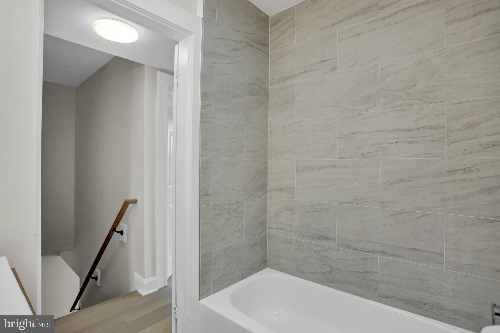 BELAIR-EDISON - Residential