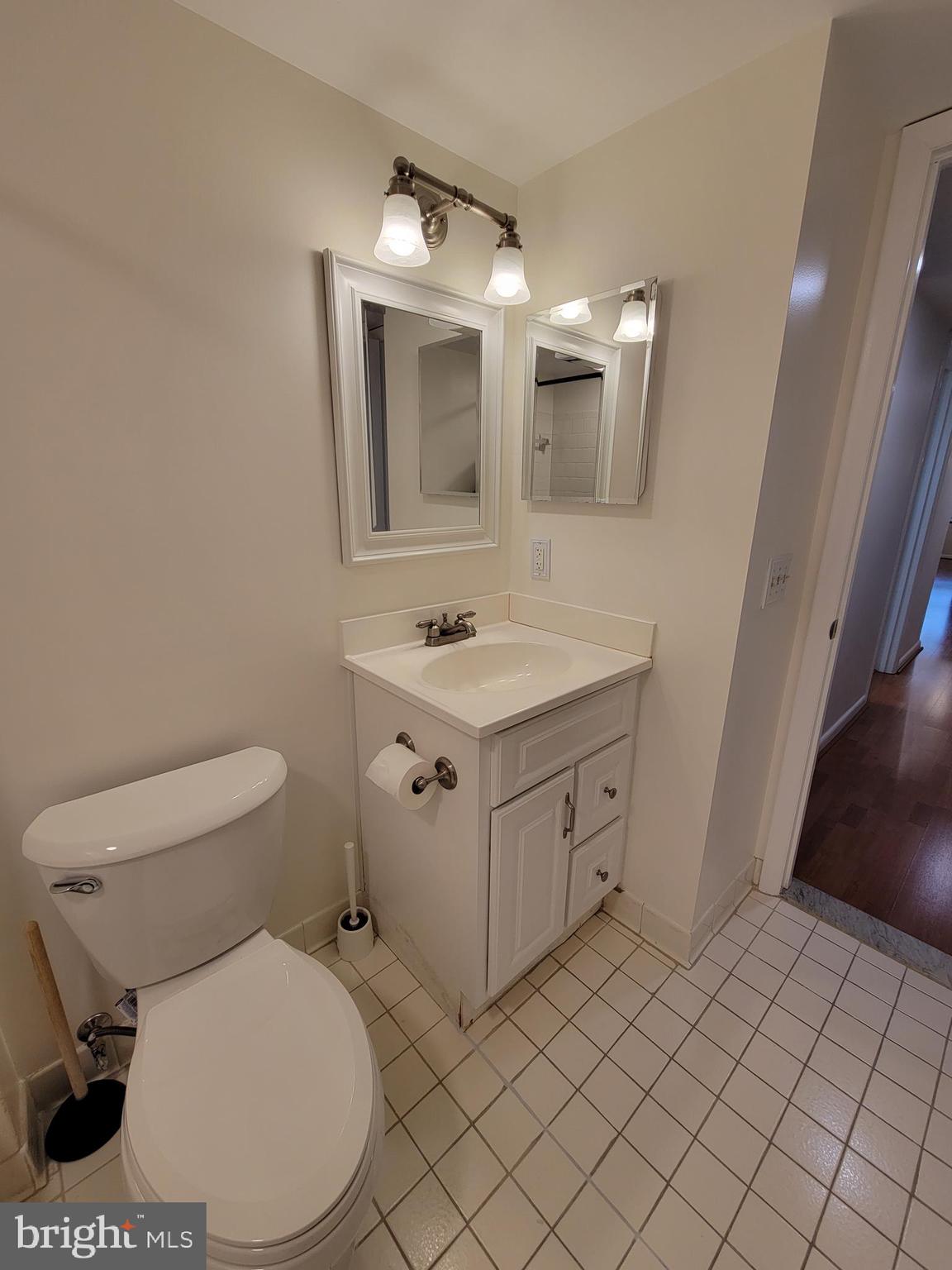 MAYS CHAPEL VILLAGE - Residential Lease