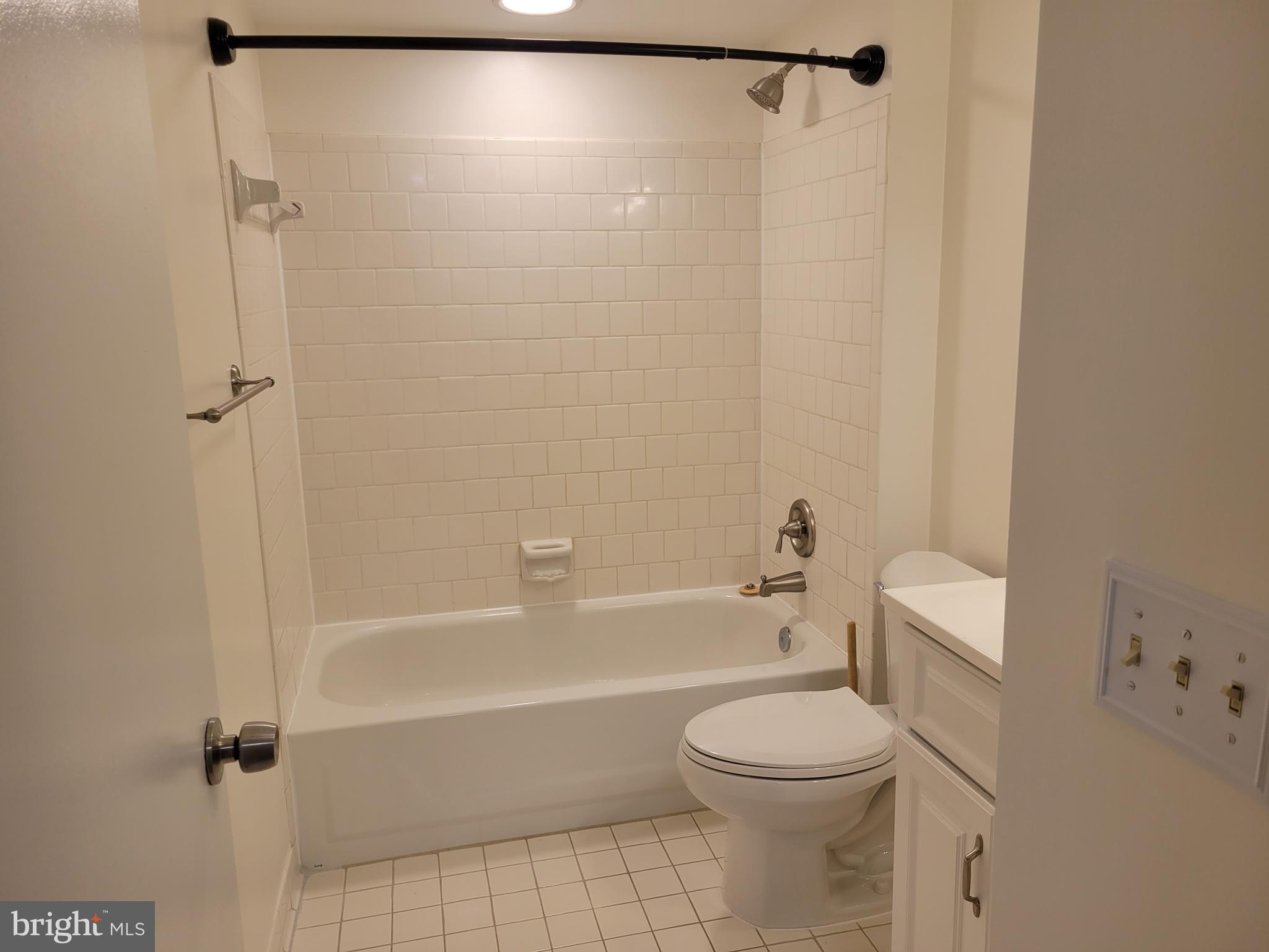 MAYS CHAPEL VILLAGE - Residential Lease