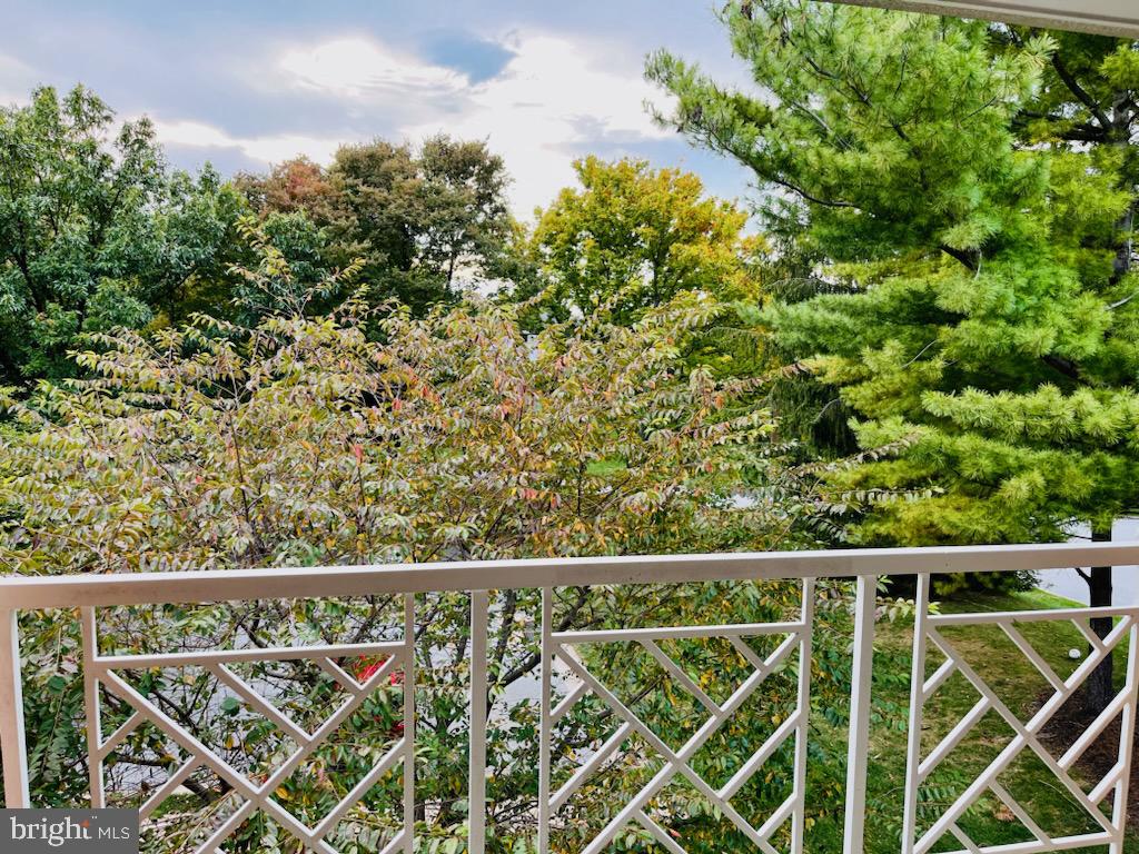 MAYS CHAPEL VILLAGE - Residential Lease