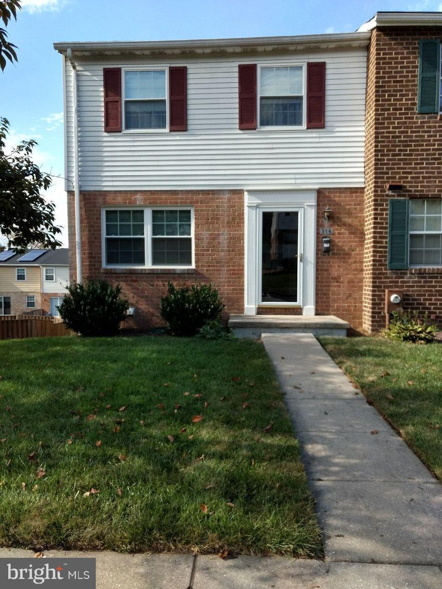 Back on the market *pending release *Don't miss this affordable end of group Town Home in a super location, close to all* updated baths* Nice fenced yard.* Original owner.Priced to sell.