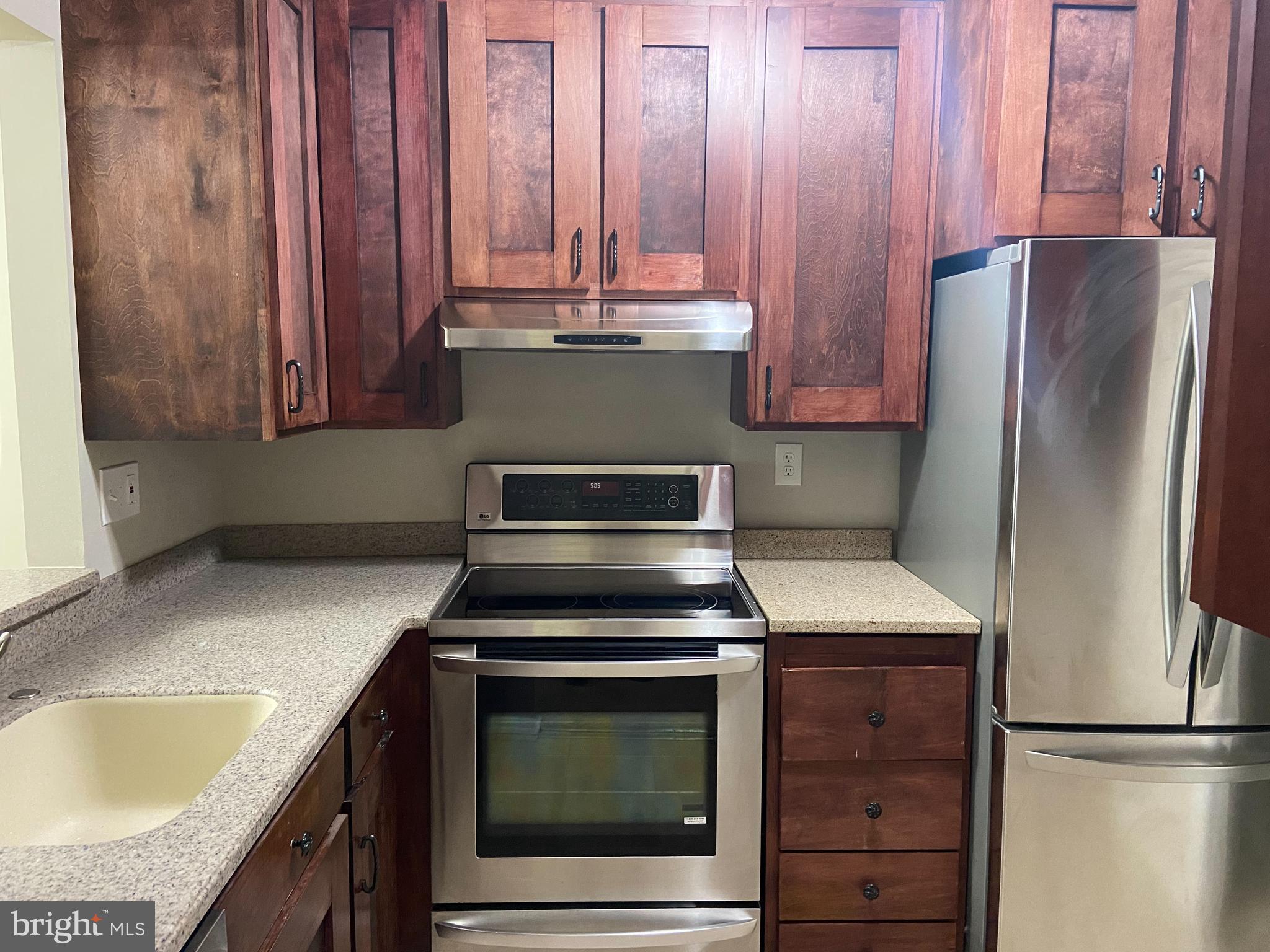 CLUBSIDE - Residential