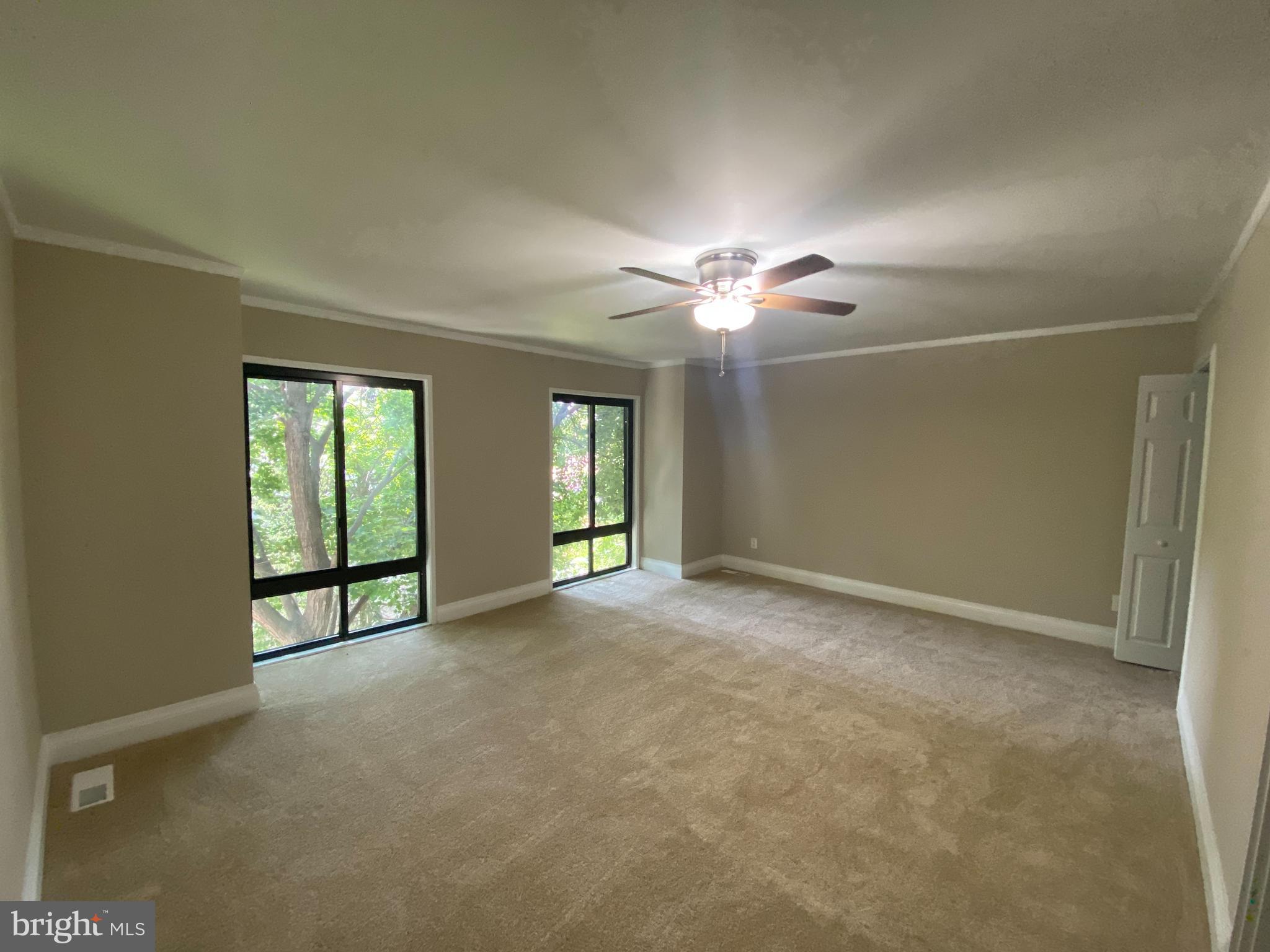 CLUBSIDE - Residential