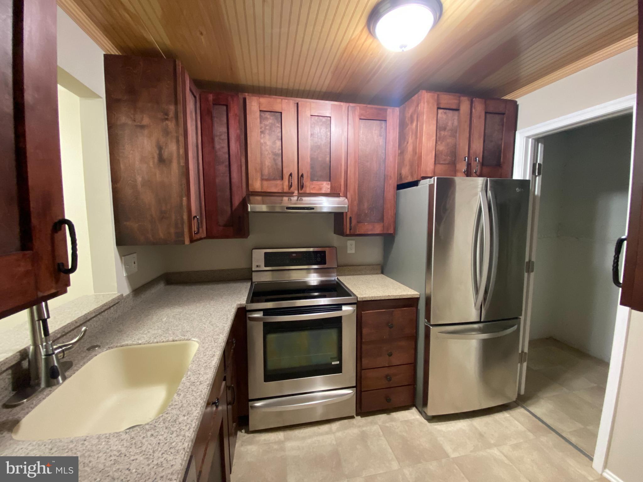 CLUBSIDE - Residential