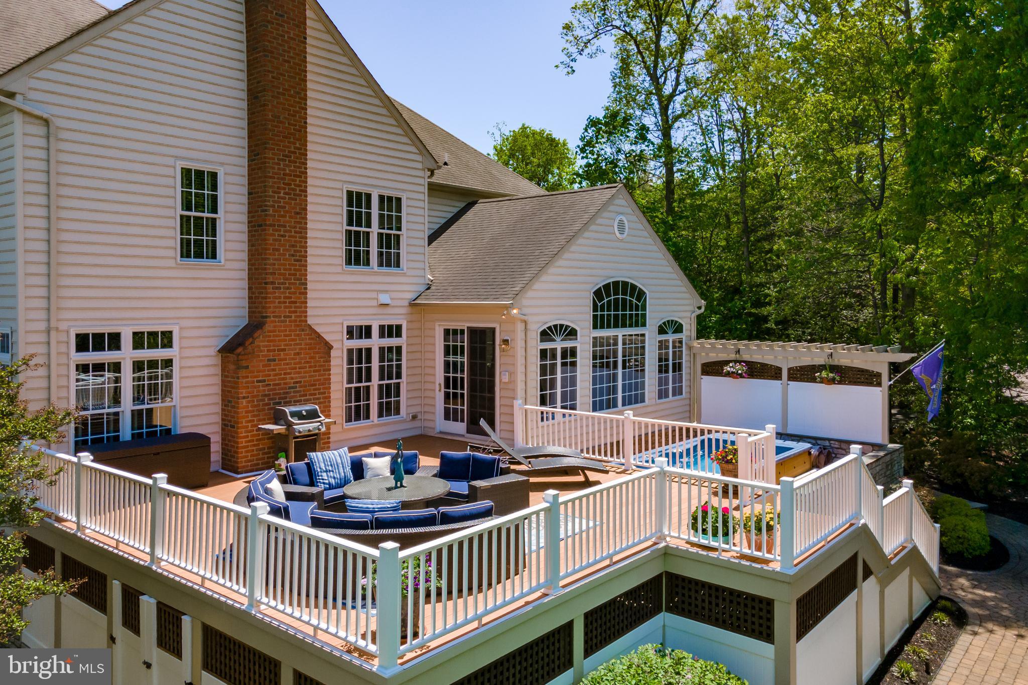 WINDSOR RIDGE - Residential