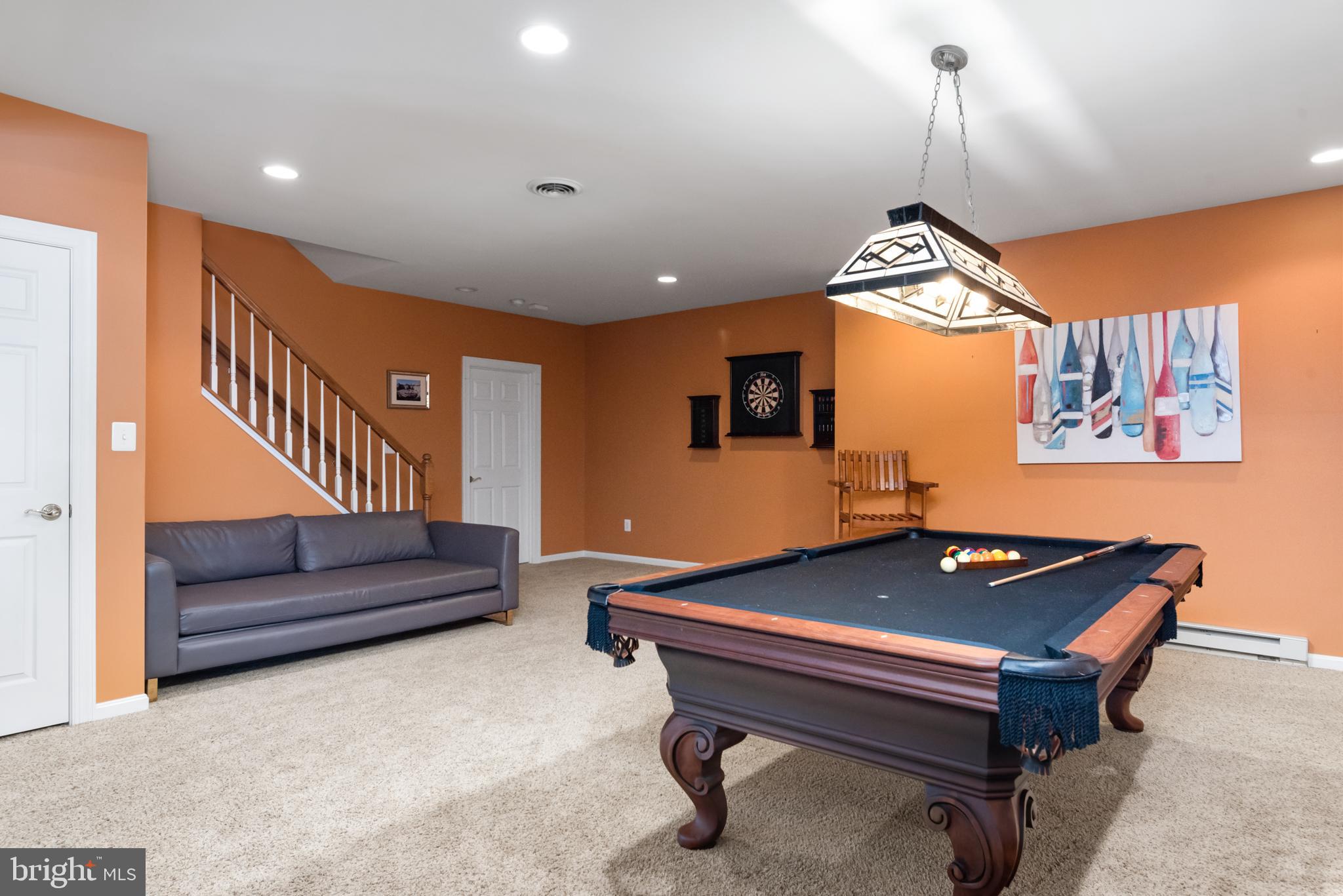 WINDSOR RIDGE - Residential