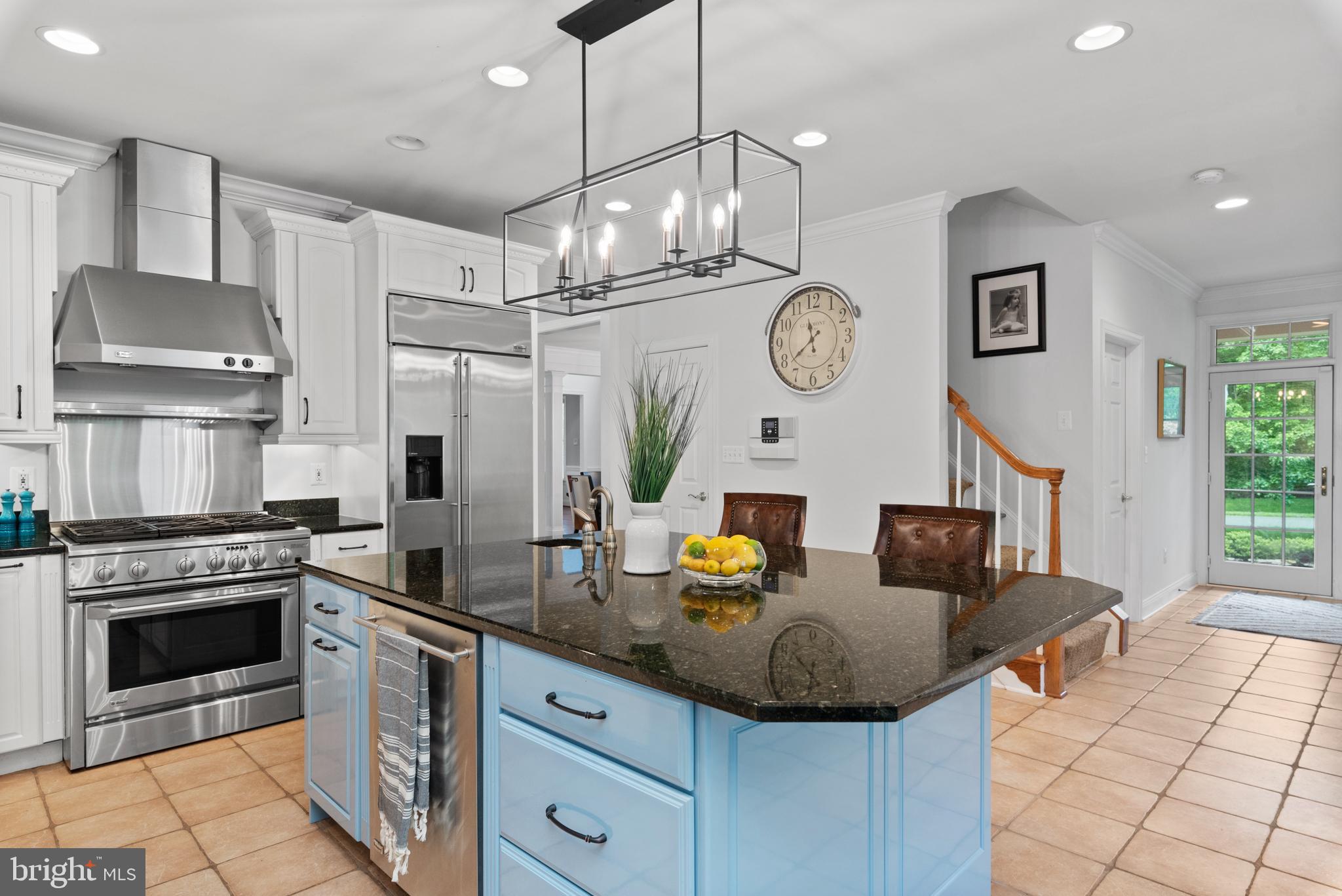 WINDSOR RIDGE - Residential