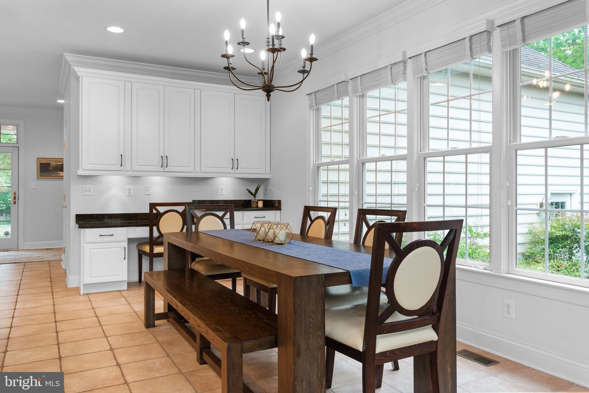 WINDSOR RIDGE - Residential