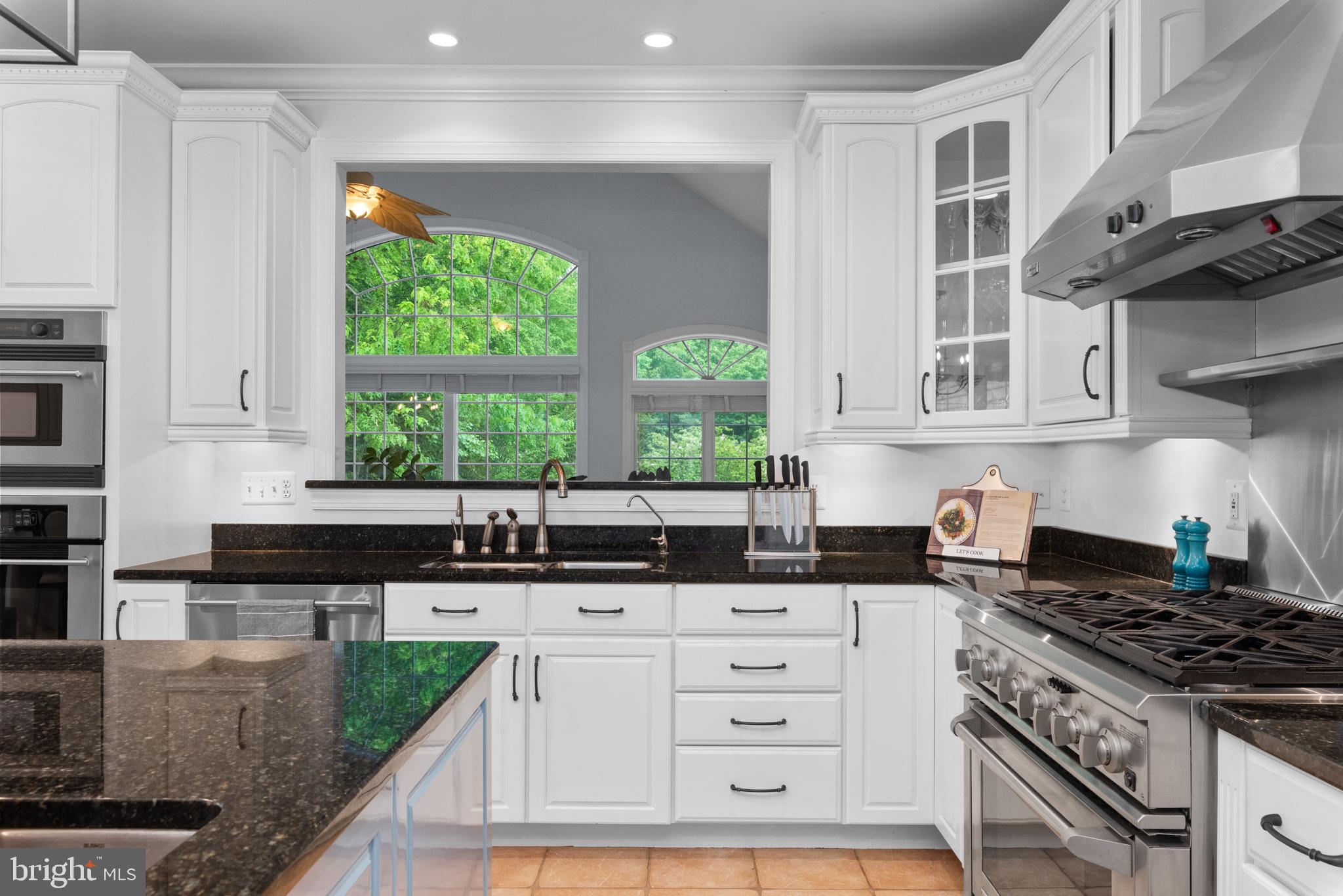 WINDSOR RIDGE - Residential