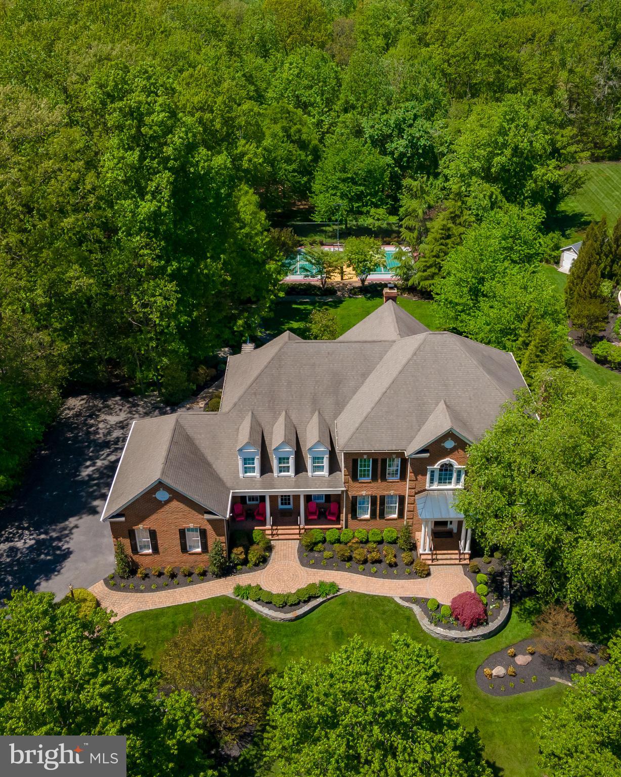 WINDSOR RIDGE - Residential