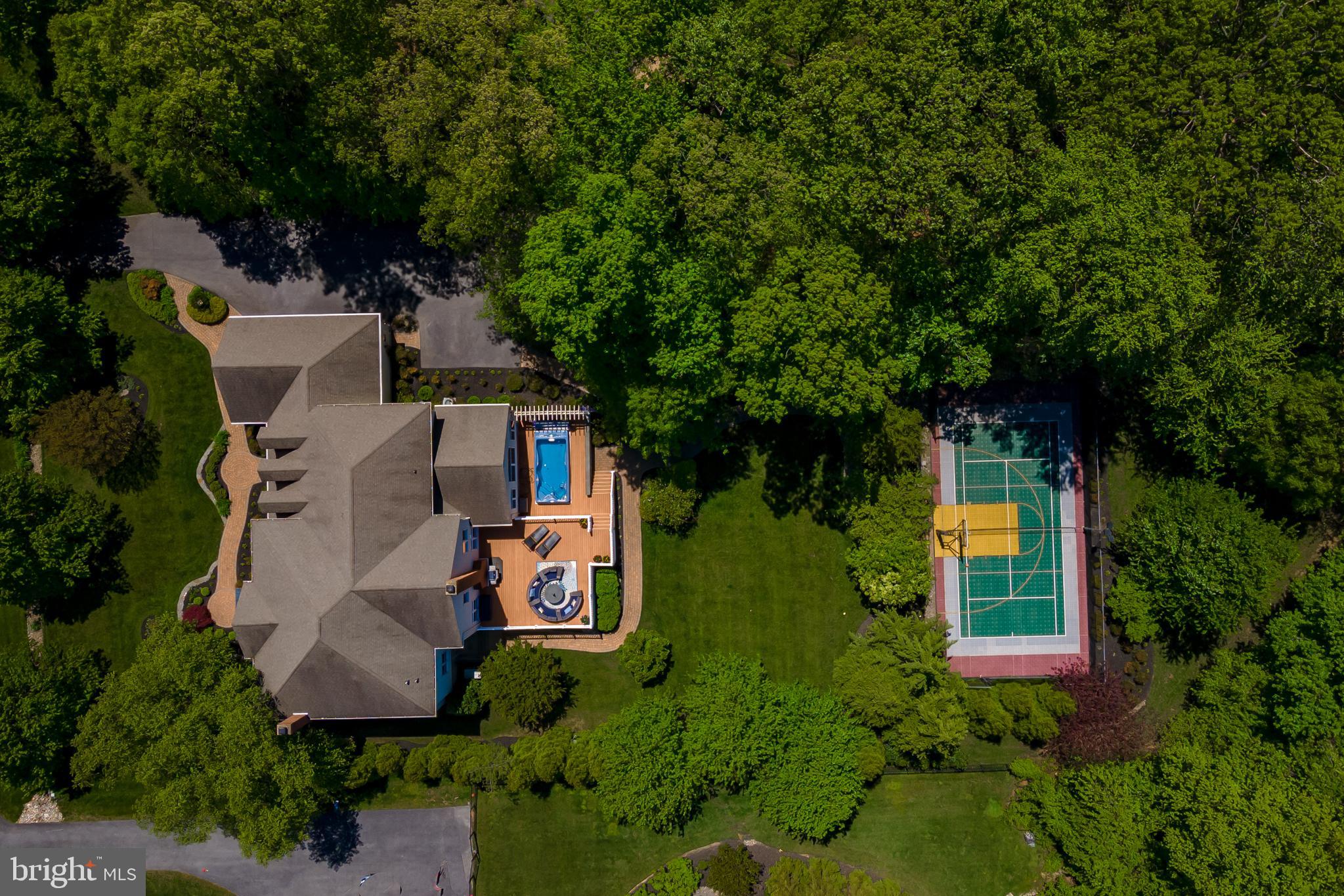 WINDSOR RIDGE - Residential