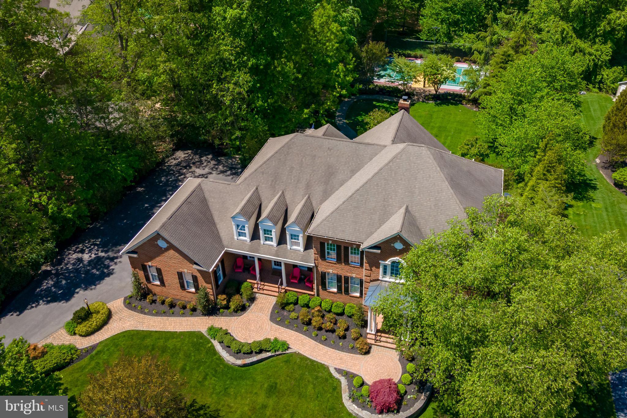 WINDSOR RIDGE - Residential