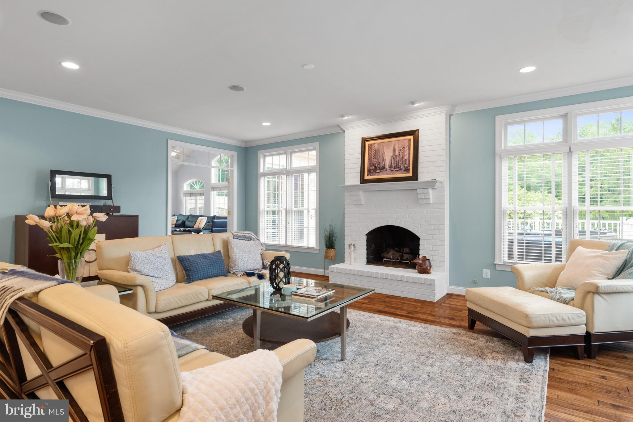 WINDSOR RIDGE - Residential