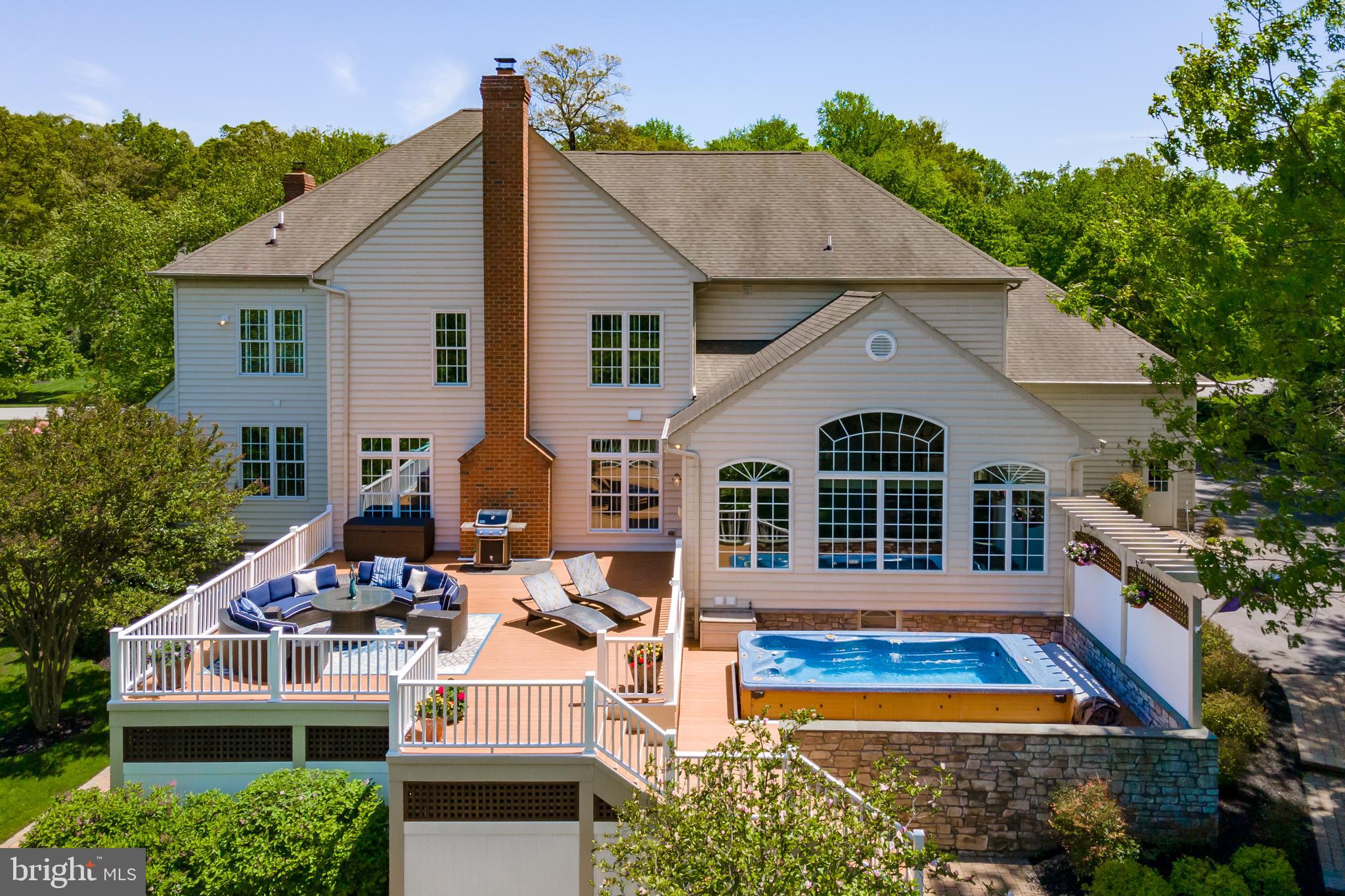 WINDSOR RIDGE - Residential