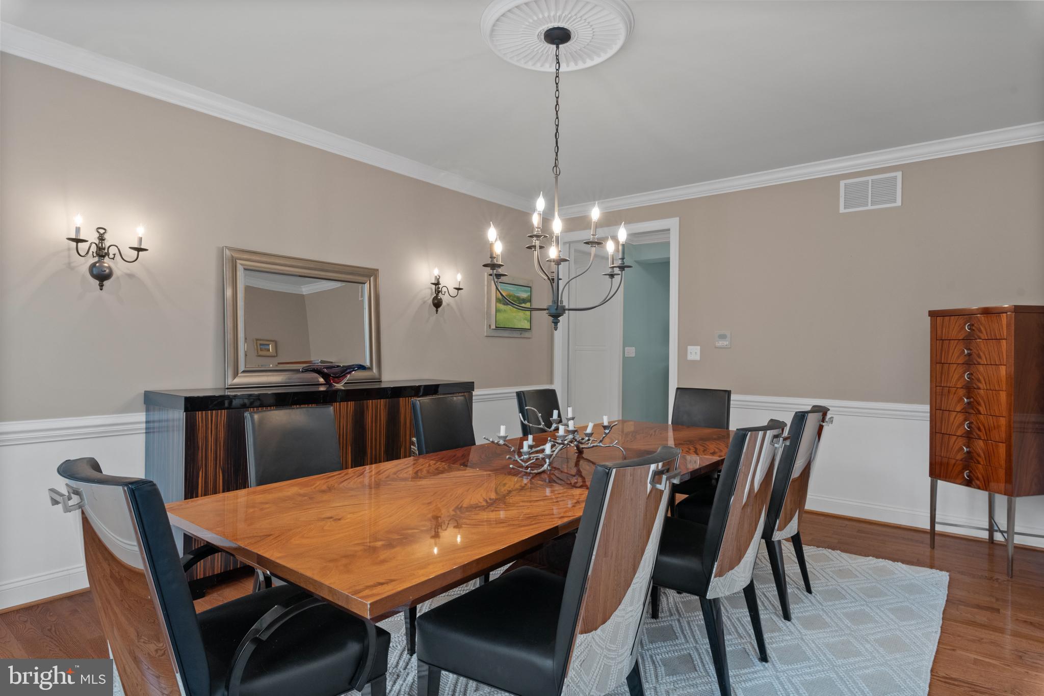 WINDSOR RIDGE - Residential