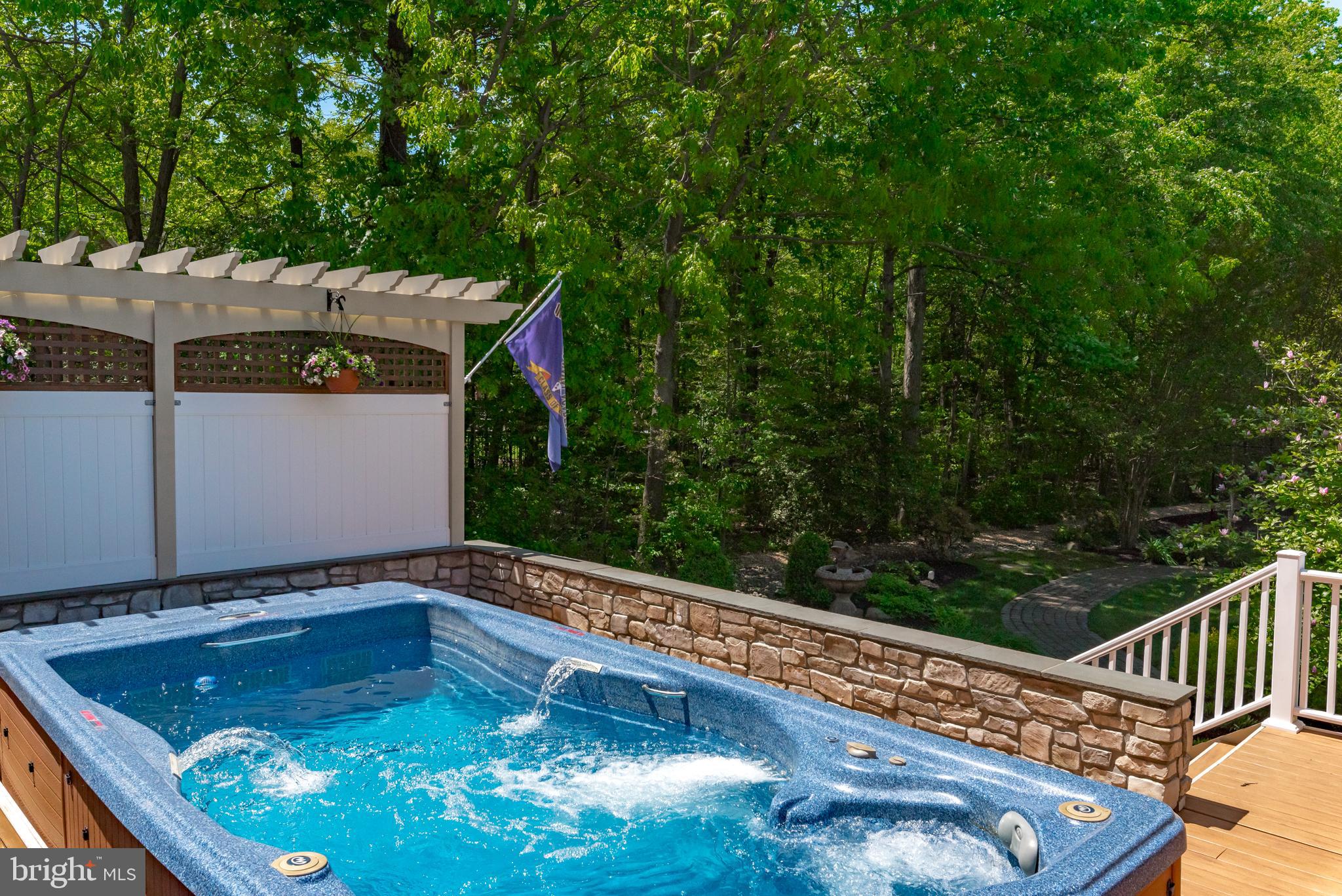 WINDSOR RIDGE - Residential