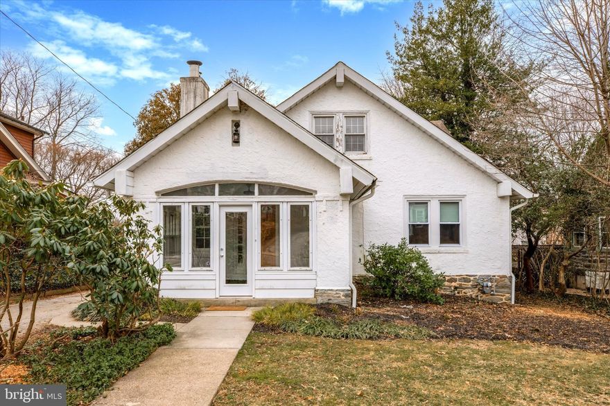 Wonderful rental in downtown Narberth with lots of charm. This rare bungalow home offers an updated kitchen, 2 full renovated bathrooms and hardwood floors throughout. Enjoy great living space with 2 first floor bedrooms, 2 large bedrooms upstairs and a welcoming, bright sunporch. The kitchen features tile floors, stone countertops and lots of cabinetry for storage and updated appliances. There is a large detached garage with a private driveway and a fully fenced in backyard. Lower Merion School District and the perfect Narberth location just a block from downtown, make your appointment today.