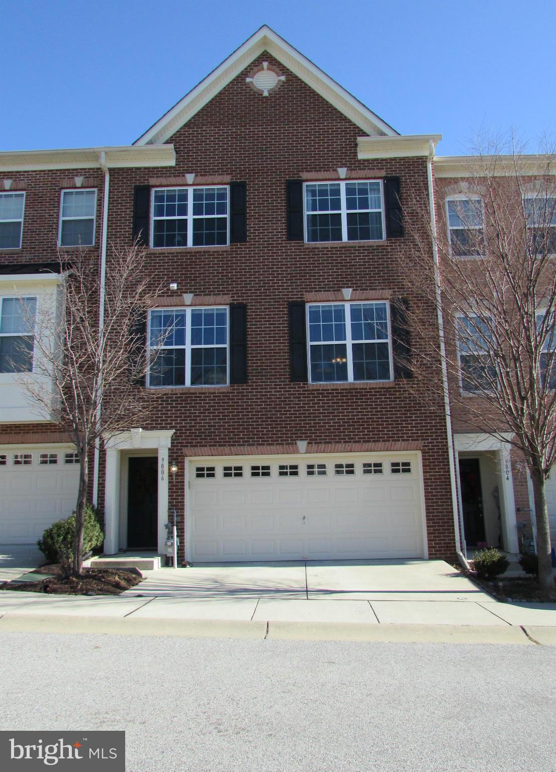 Stunning former model home loaded with all the extra's! Gleaming Hardwood floors, detailed moldings, granite tops, Upgraded appliances, Tray ceilings, and so much more! Lovely deck backing to trees. Walk out lower level from rec room! 2 Car garage. Master suite with walk-in closet and upgraded tile bath. Excellent location in Emerson community near all amenities. Care free living from HOA!