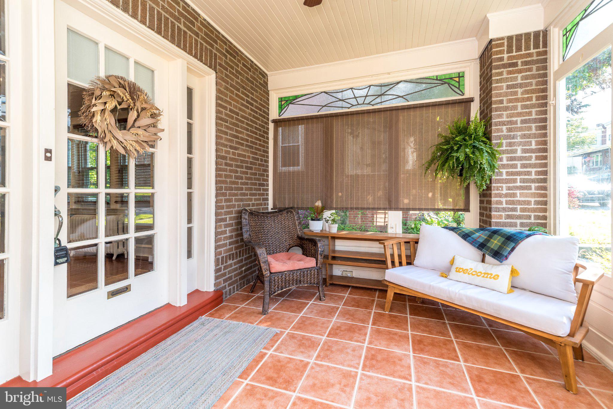 ROXBOROUGH - Residential
