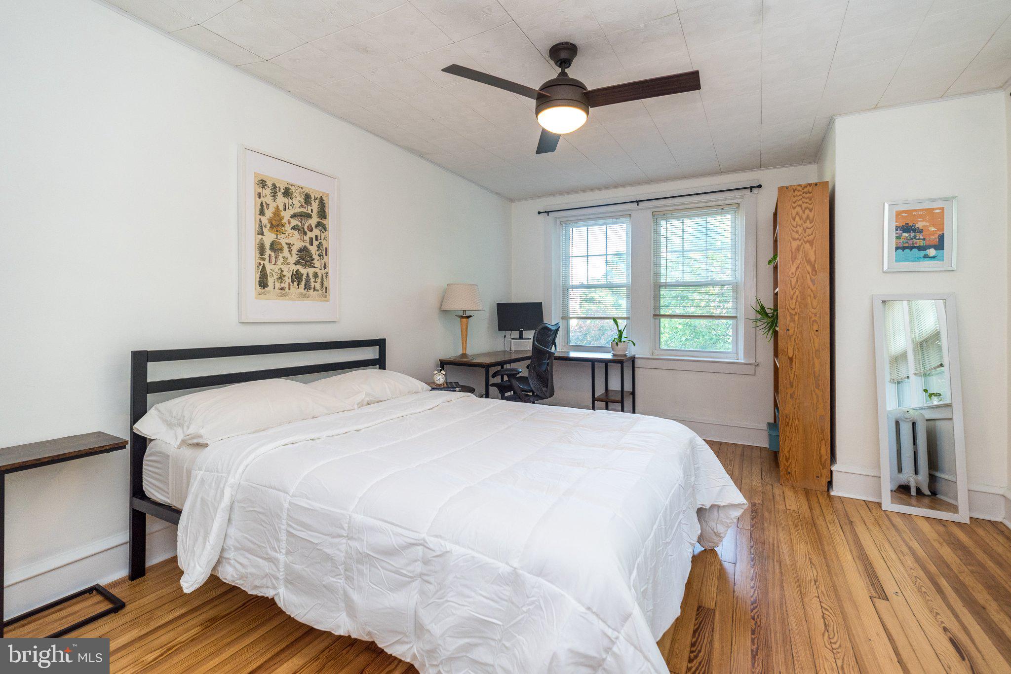 ROXBOROUGH - Residential