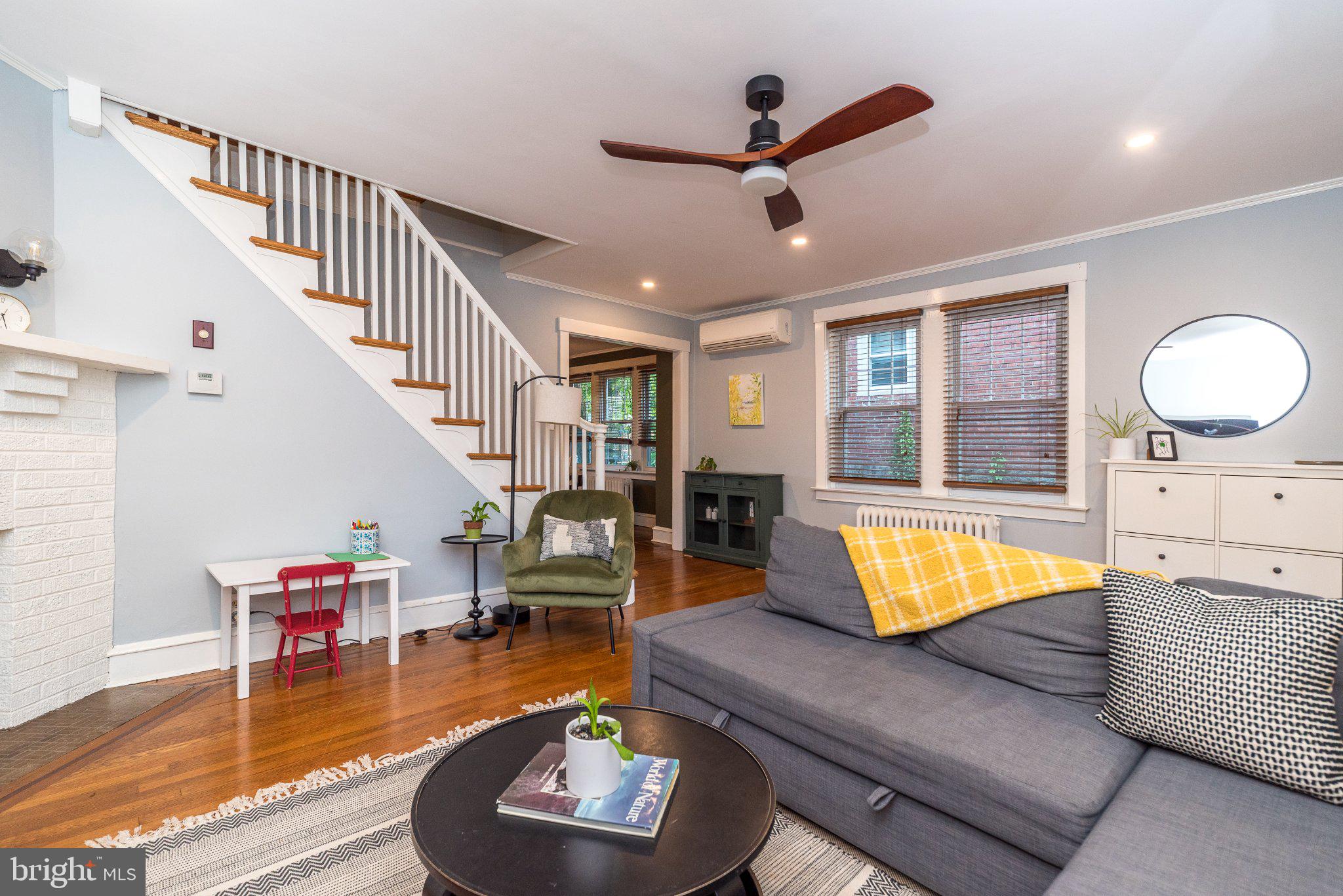 ROXBOROUGH - Residential
