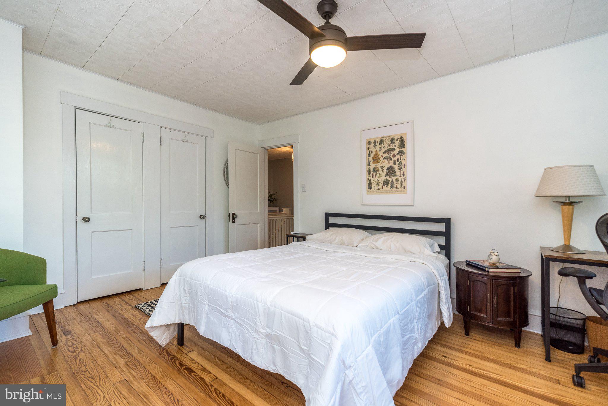 ROXBOROUGH - Residential