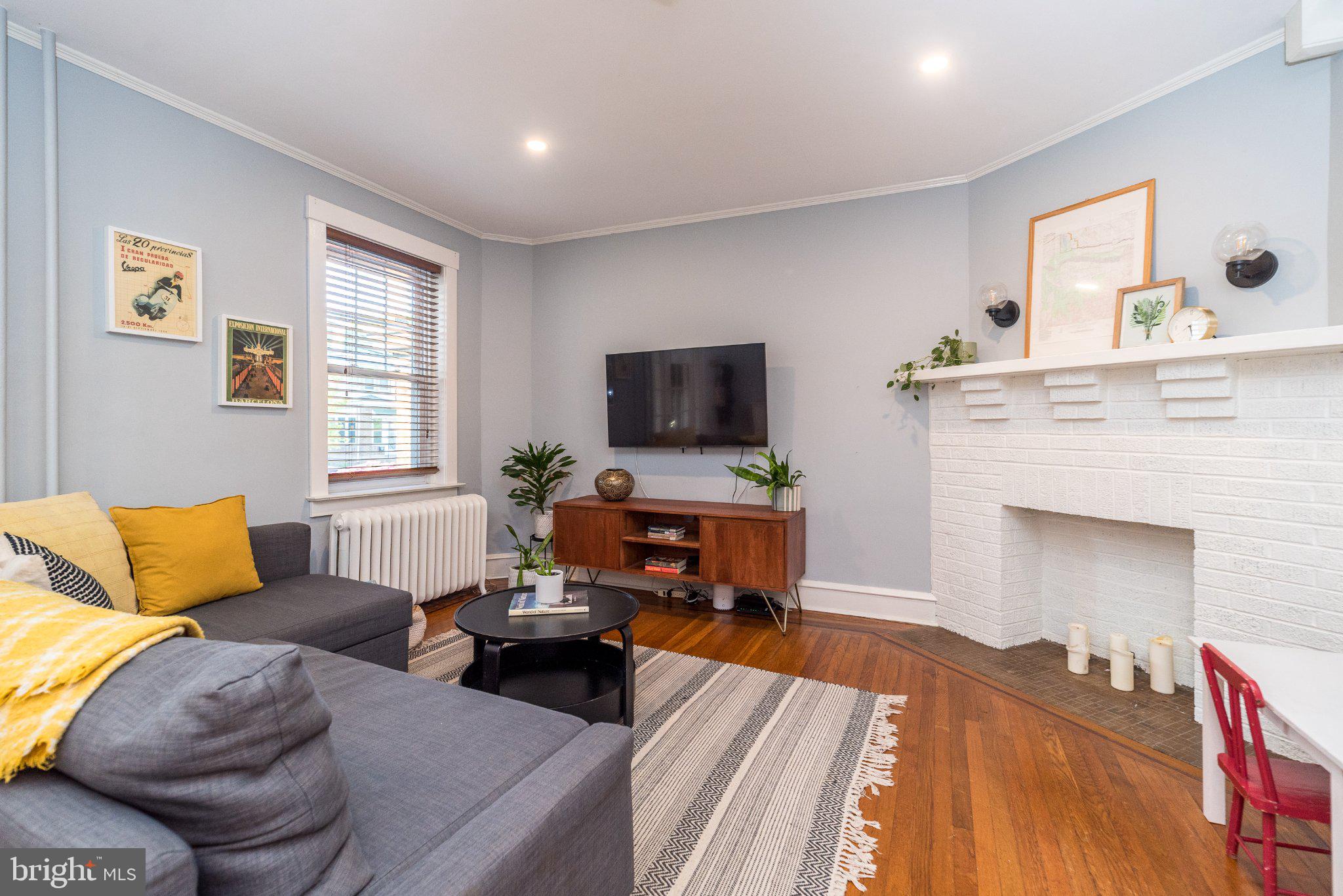 ROXBOROUGH - Residential