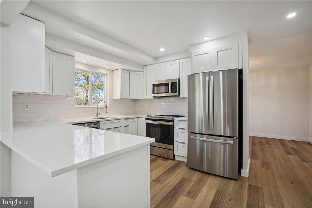 FRANCONIA FOREST - Residential Lease