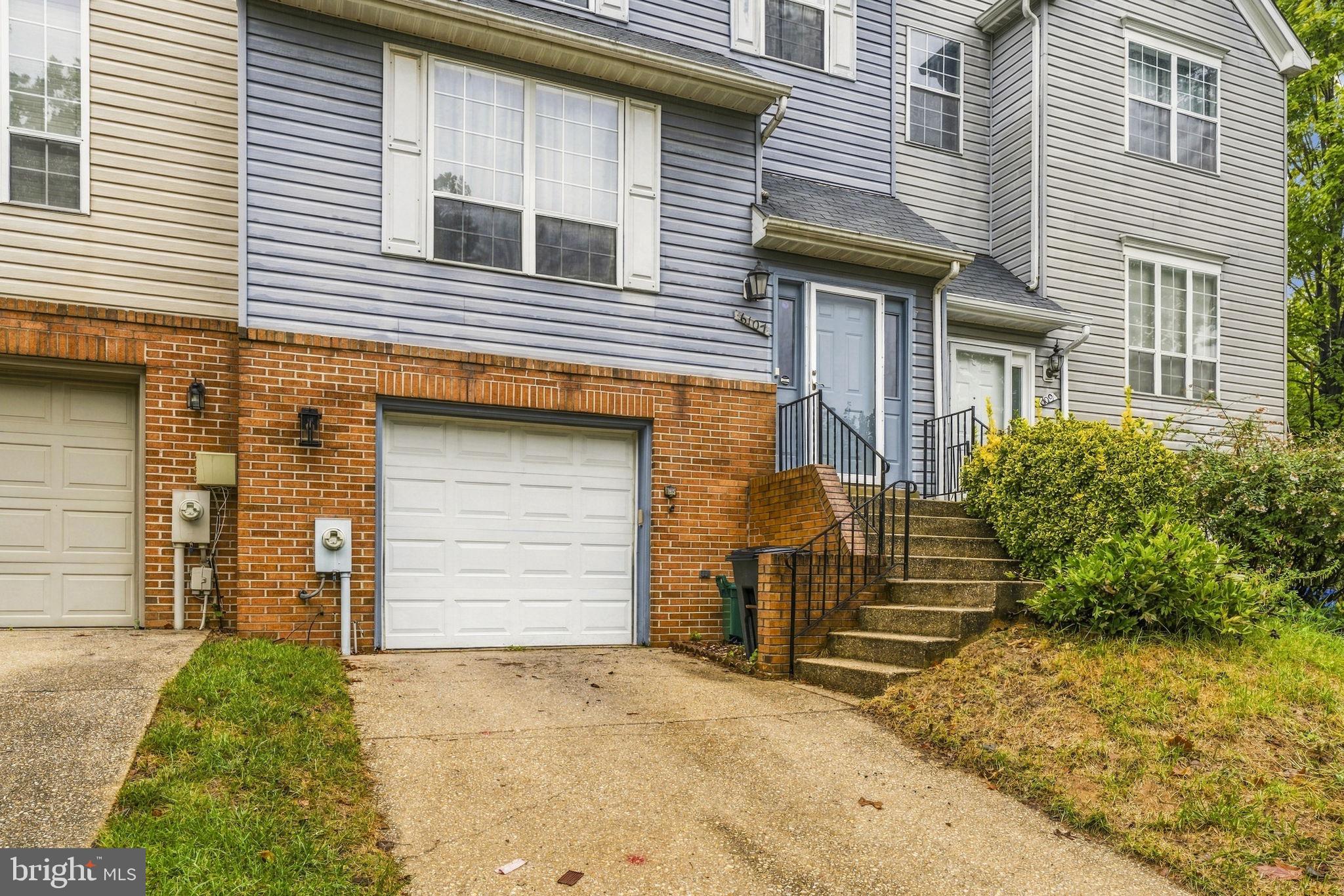 6107 LITTLE FOXES RUN