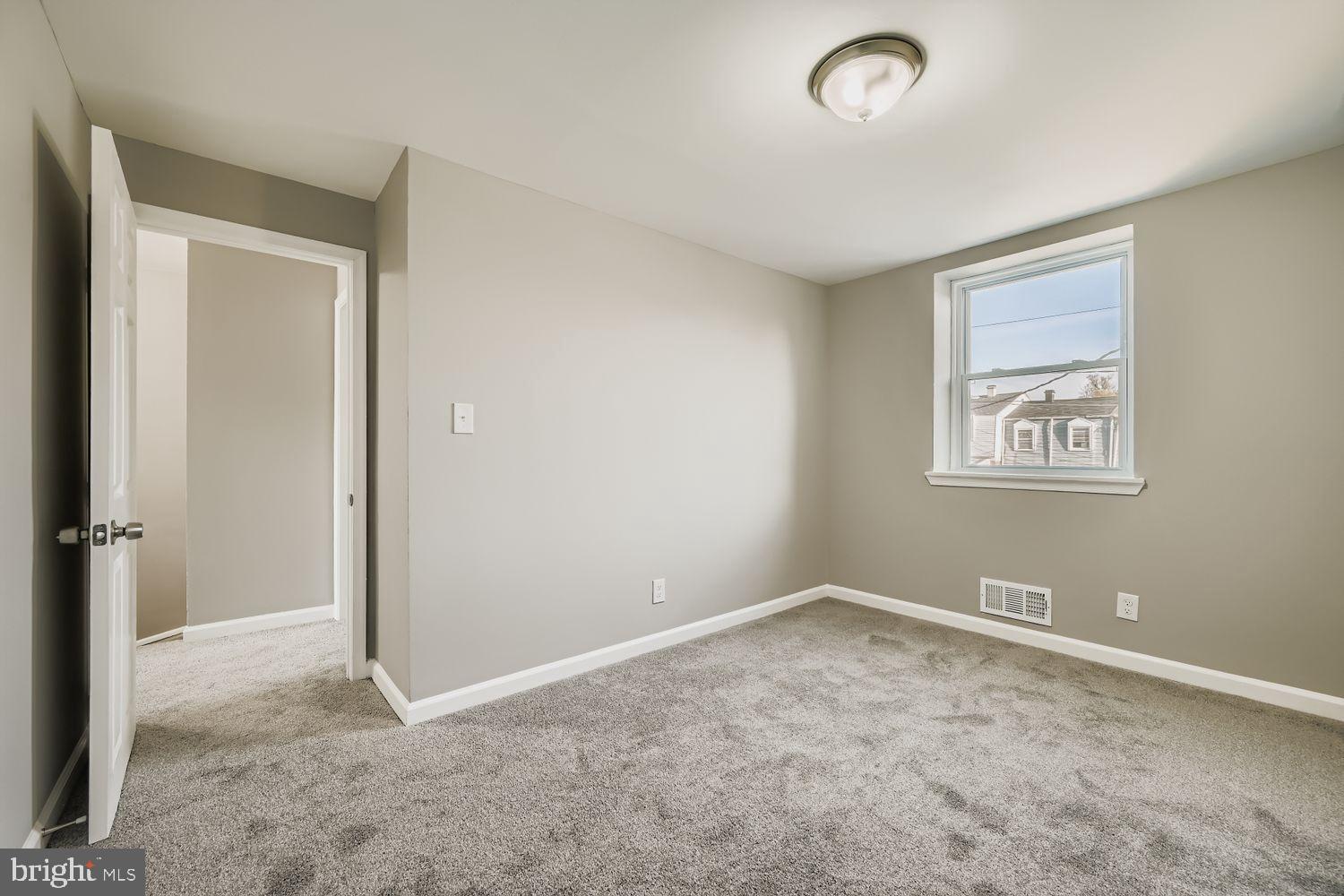 EASTFIELD - Residential