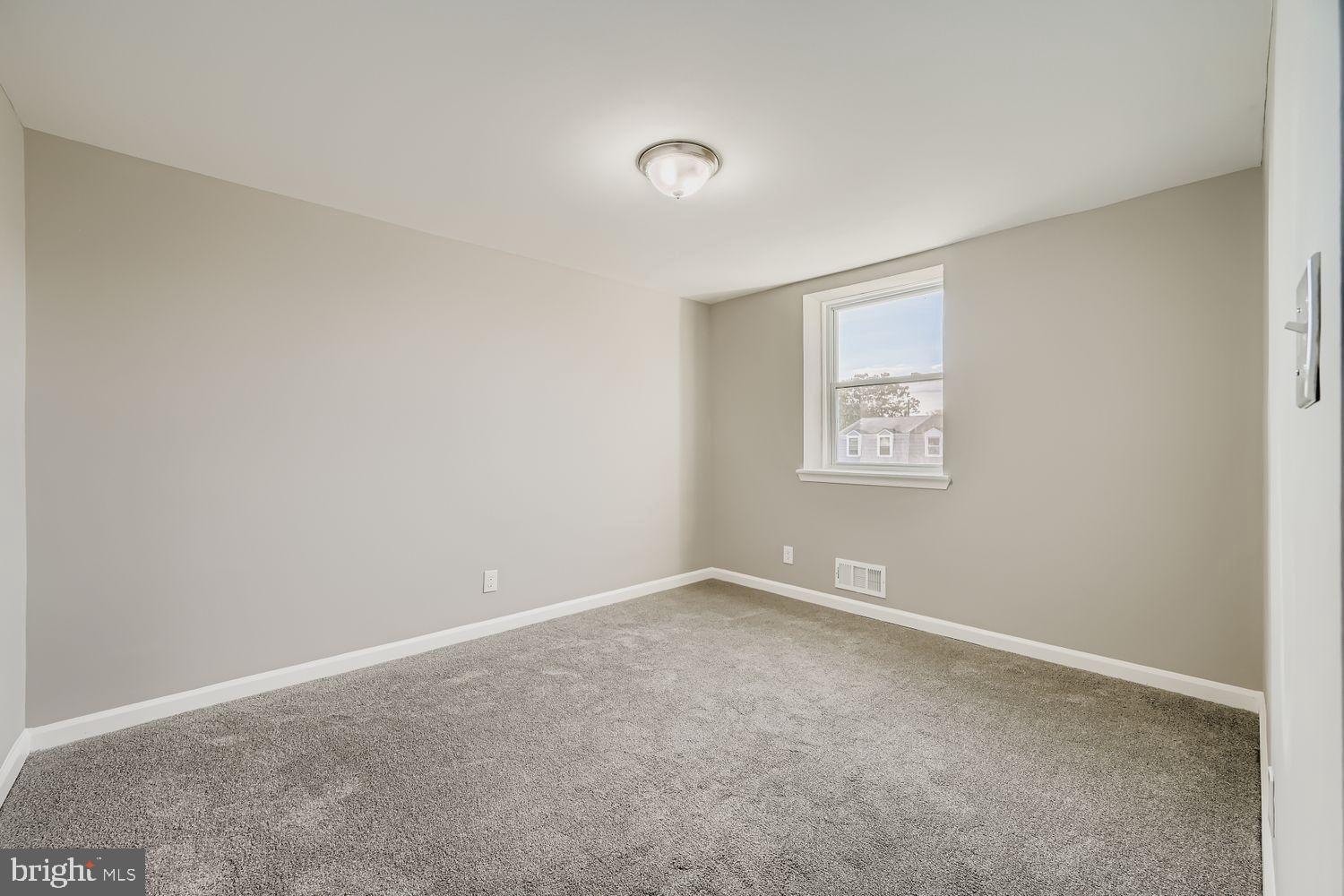 EASTFIELD - Residential