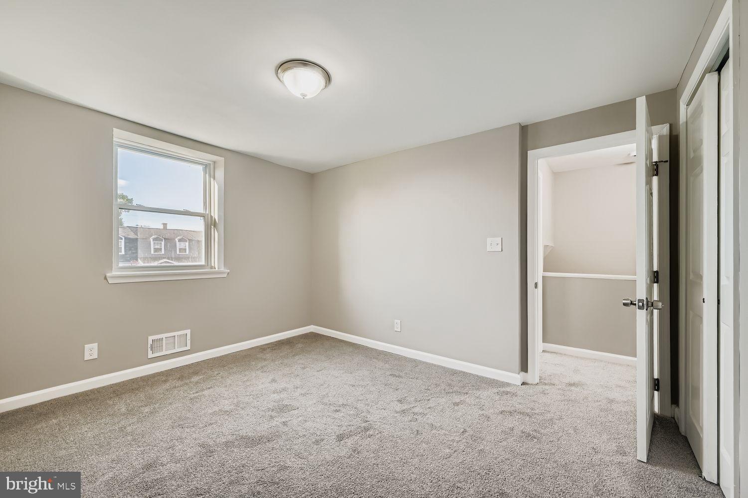 EASTFIELD - Residential