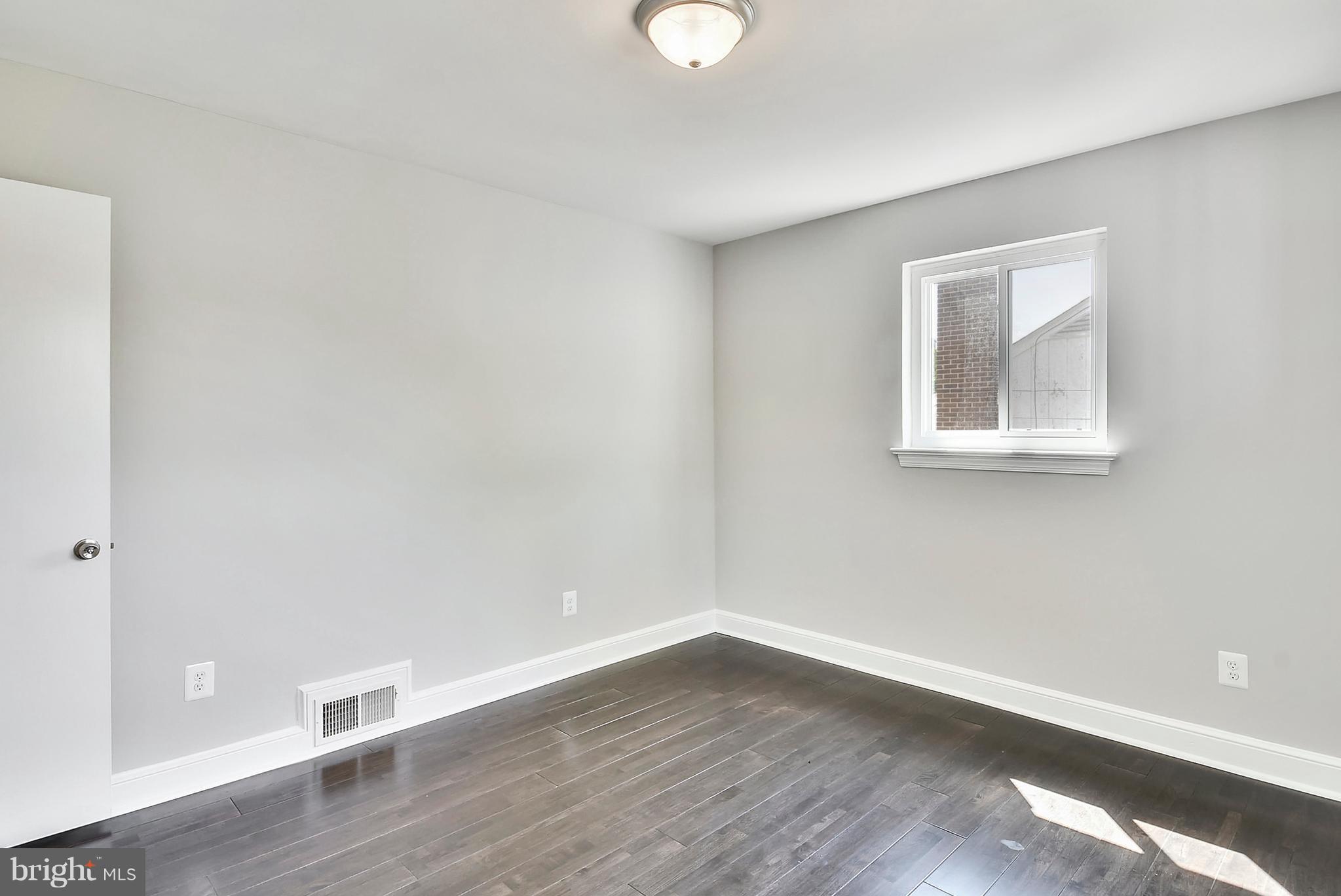 CARLIN SPRINGS - Residential